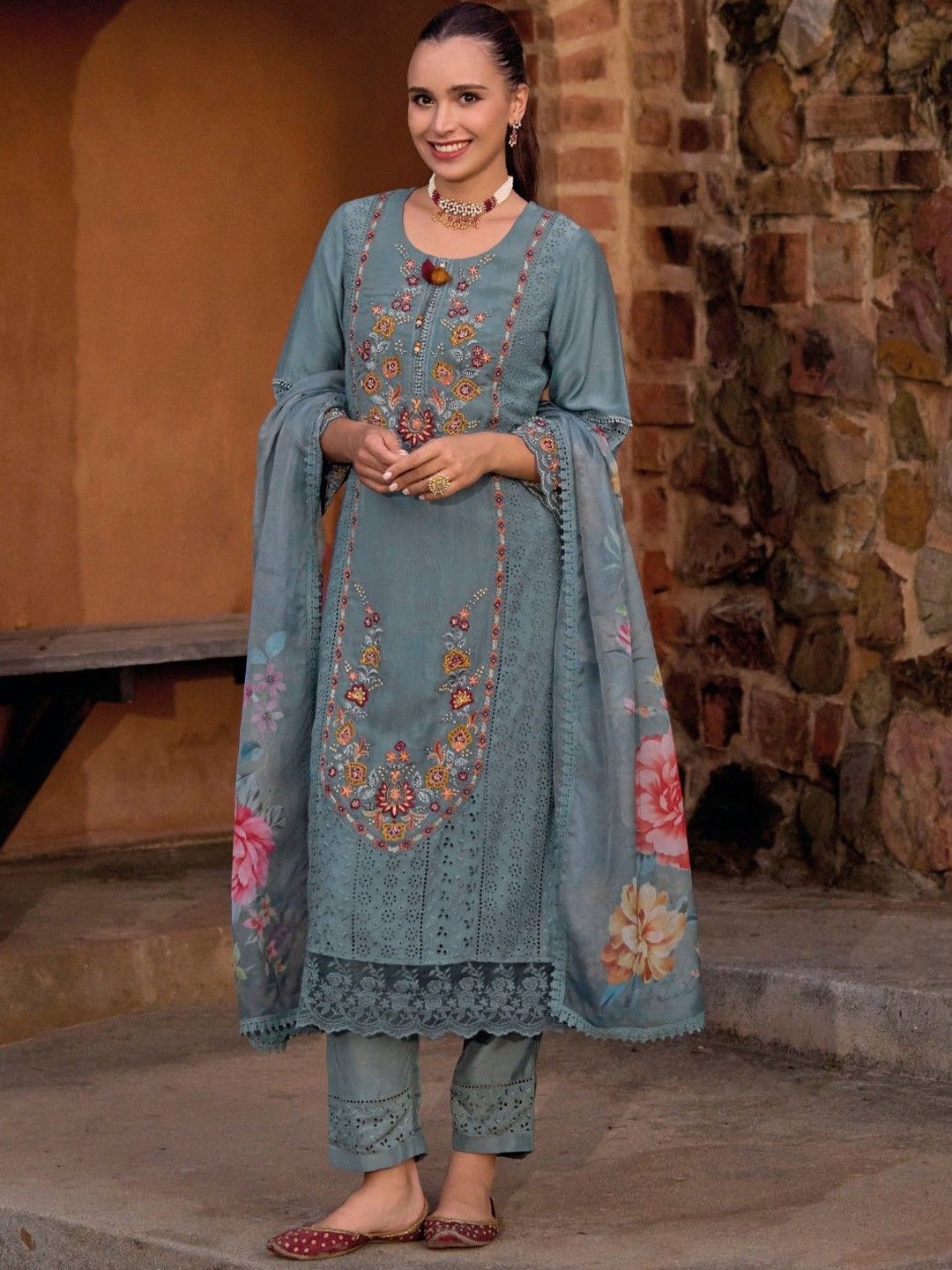AUTUMN LANE Floral Embroidered Round Neck PureCotton Straight Kurta With Trouser & Dupatta, Grey
AUTUMN LANE Floral Embroidered Round Neck PureCotton Straight Kurta With Trouser & Dupatta, Grey