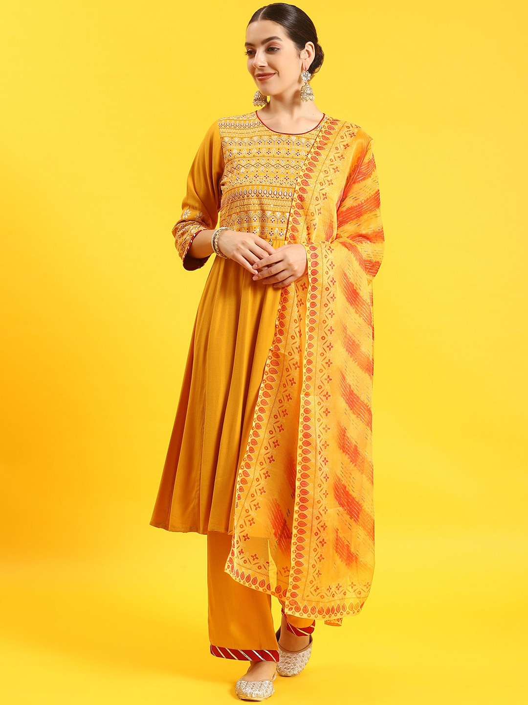 Shree Ethnic Motifs Printed Gotta Patti Liva Anarkali Kurta with Trousers & With Dupatta, Mustard
Shree Ethnic Motifs Printed Gotta Patti Liva Anarkali Kurta with Trousers & With Dupatta, Mustard