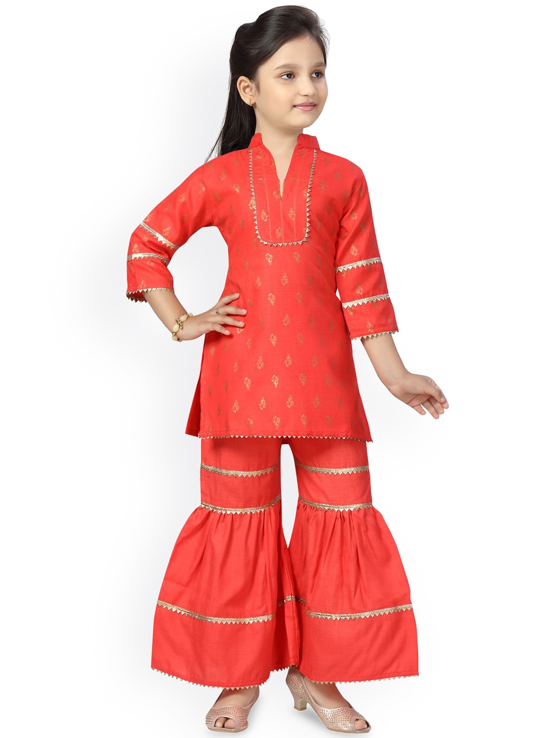 BAESD Girls Floral Printed Mandarin Collar Pure Cotton Straight Kurta with Sharara, Red
BAESD Girls Floral Printed Mandarin Collar Pure Cotton Straight Kurta with Sharara, Red