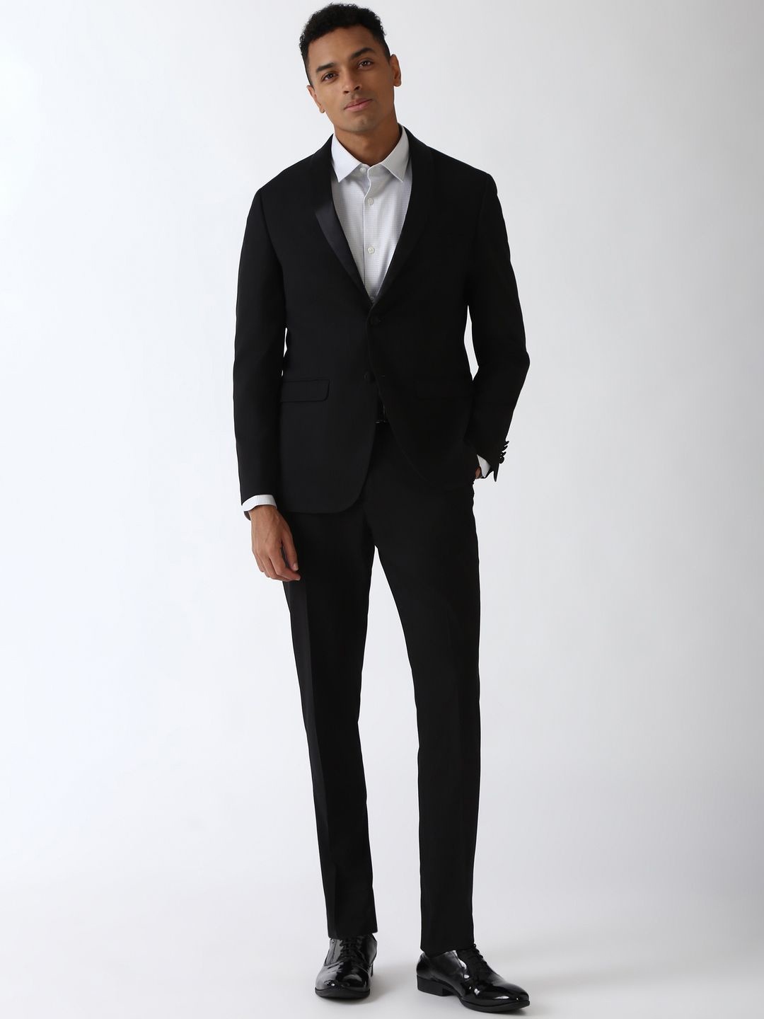 Peter England Elite Men Shawl Collar Long Sleeves Slim-Fit Single-Breasted Formal Suit, Black
Peter England Elite Men Shawl Collar Long Sleeves Slim-Fit Single-Breasted Formal Suit, Black