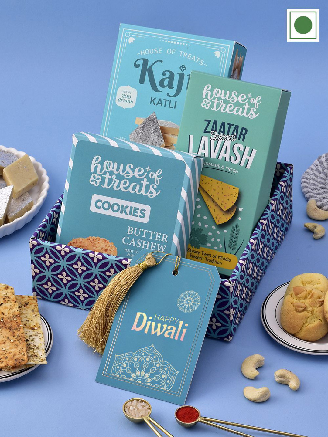 RawFruit Diwali Gift Organic Vegetarian Sweet And Cookies Hamper Box, Blue
RawFruit Diwali Gift Organic Vegetarian Sweet And Cookies Hamper Box, Blue