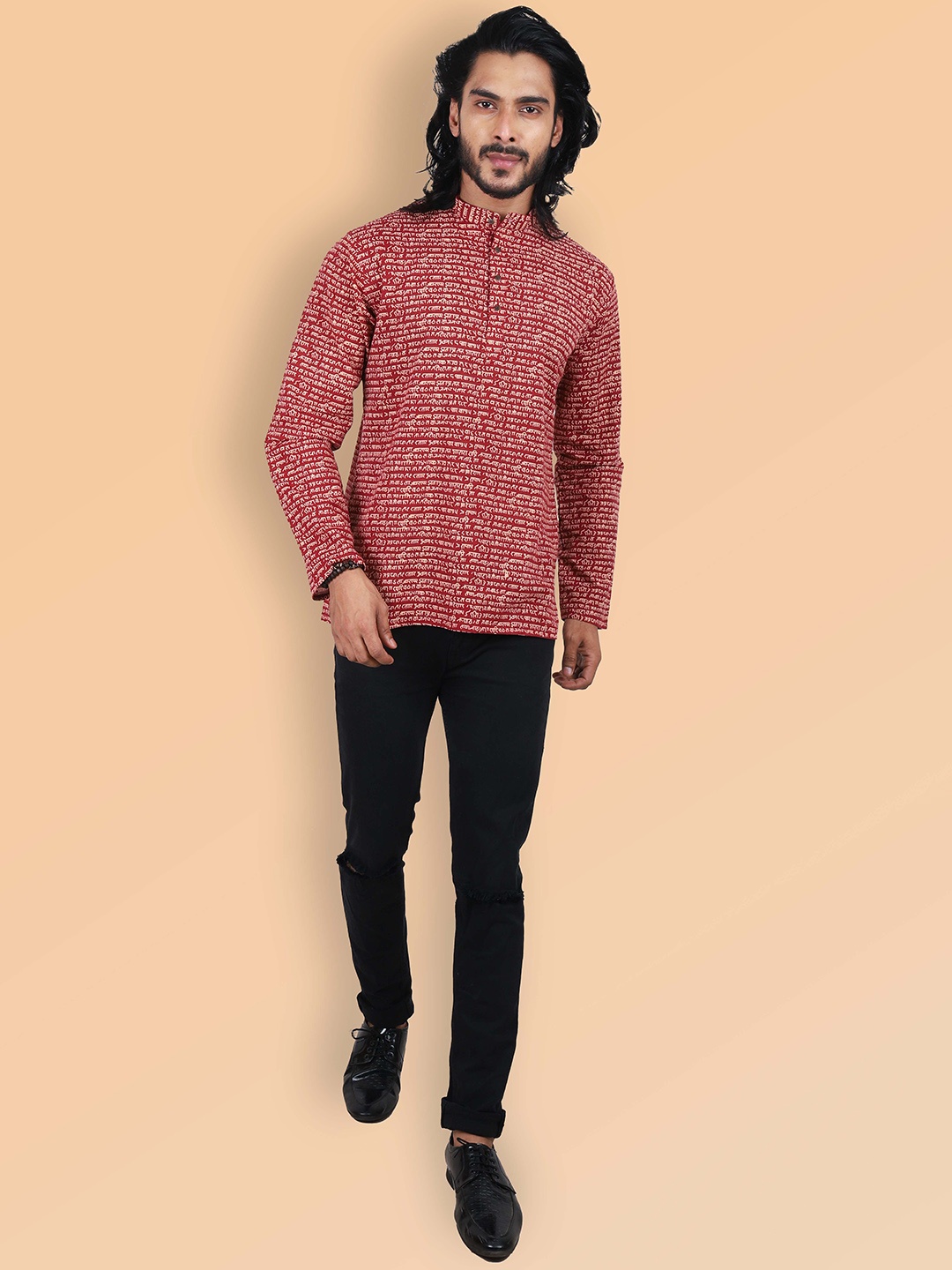 ETHNIC FACTORY Typography Printed Mandarin Collar Cotton Straight Short Kurta, Maroon
ETHNIC FACTORY Typography Printed Mandarin Collar Cotton Straight Short Kurta, Maroon