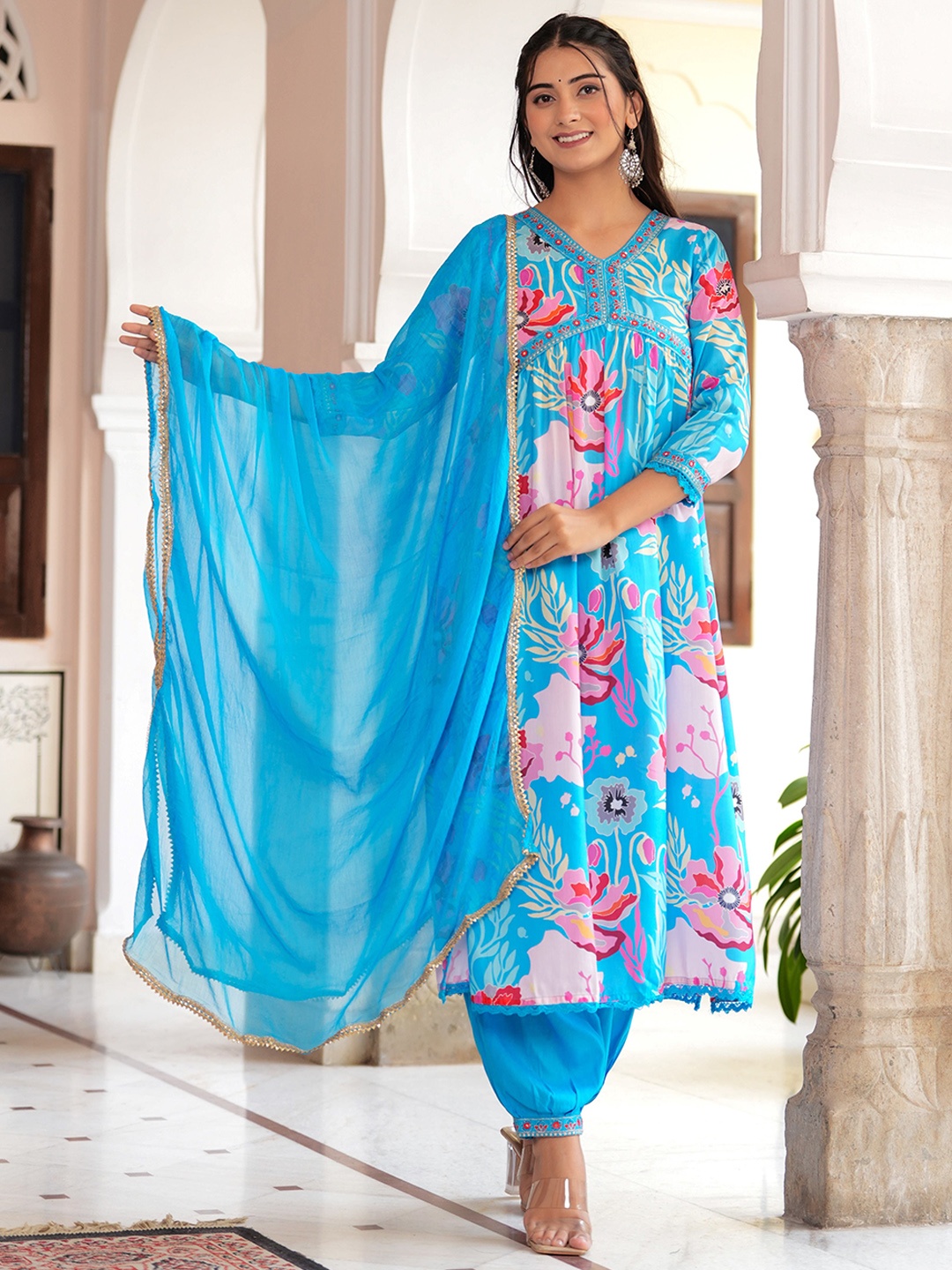SRFA Floral Printed Layered Pure Cotton A Line Kurta with Trousers & With Dupatta, Turquoise blue
SRFA Floral Printed Layered Pure Cotton A Line Kurta with Trousers & With Dupatta, Turquoise blue