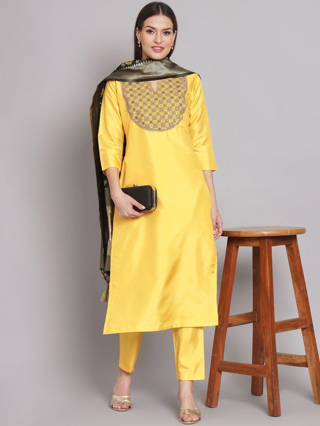 VredeVogel Floral Yoke Design Regular Sequinned Kurta With Trousers & Dupatta, Yellow
VredeVogel Floral Yoke Design Regular Sequinned Kurta With Trousers & Dupatta, Yellow