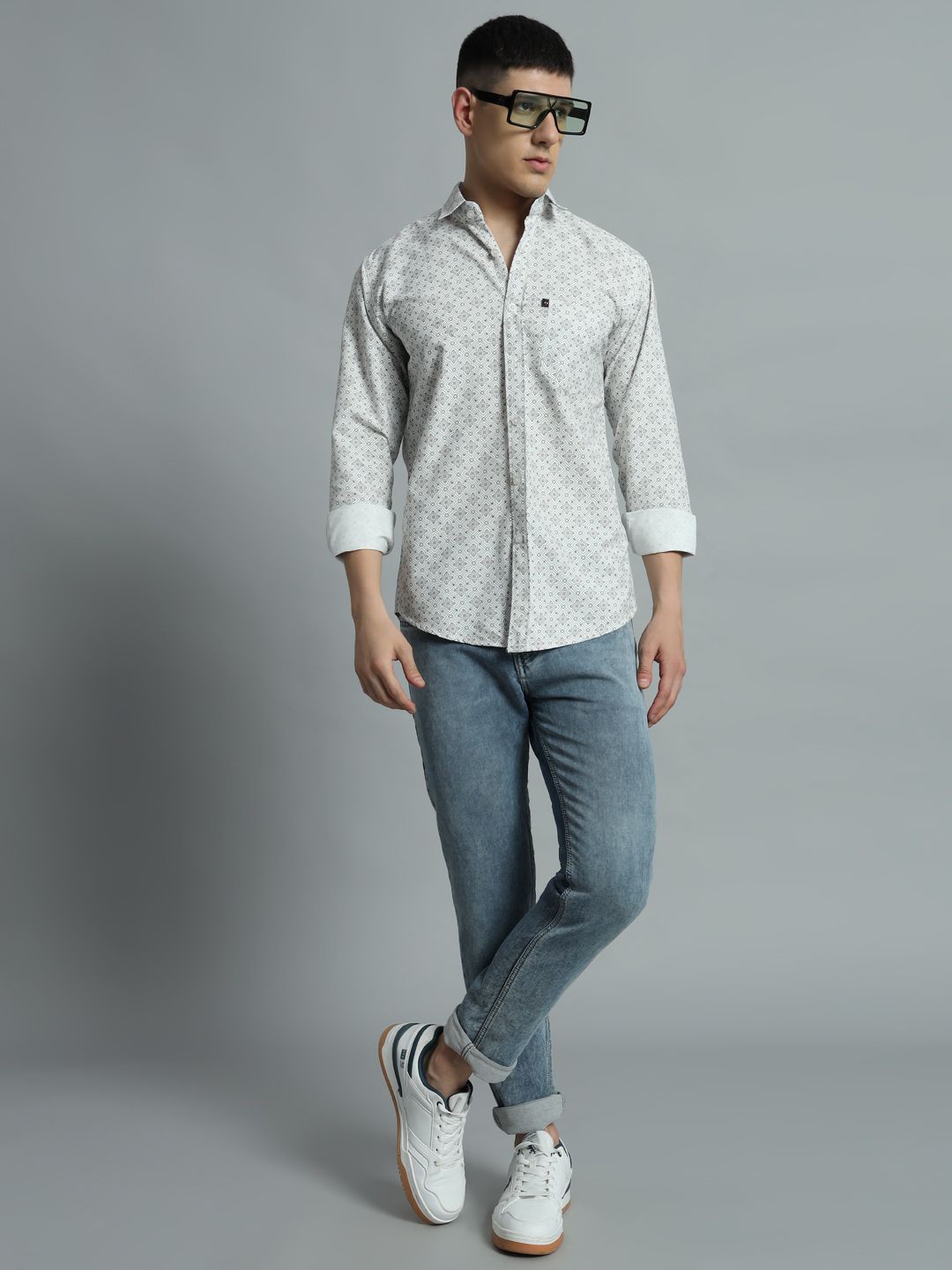WILD WEST Men Straight Spread Collar Ethnic Motifs Printed Cotton Casual Shirt, White
WILD WEST Men Straight Spread Collar Ethnic Motifs Printed Cotton Casual Shirt, White