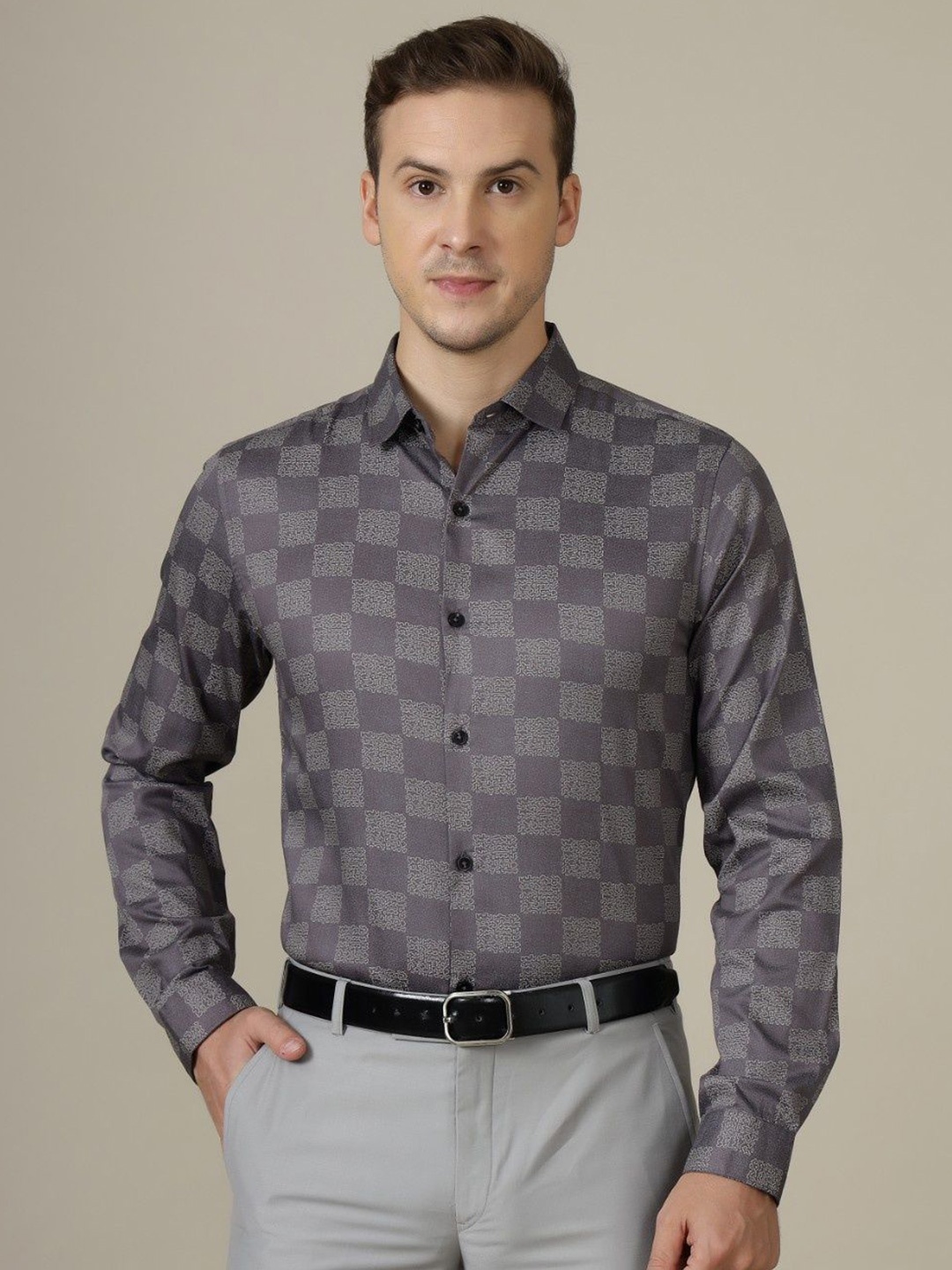Gavin Paris Men Original Spread Collar Windowpane Checked Cotton Semiformal Shirt, Grey
Gavin Paris Men Original Spread Collar Windowpane Checked Cotton Semiformal Shirt, Grey
