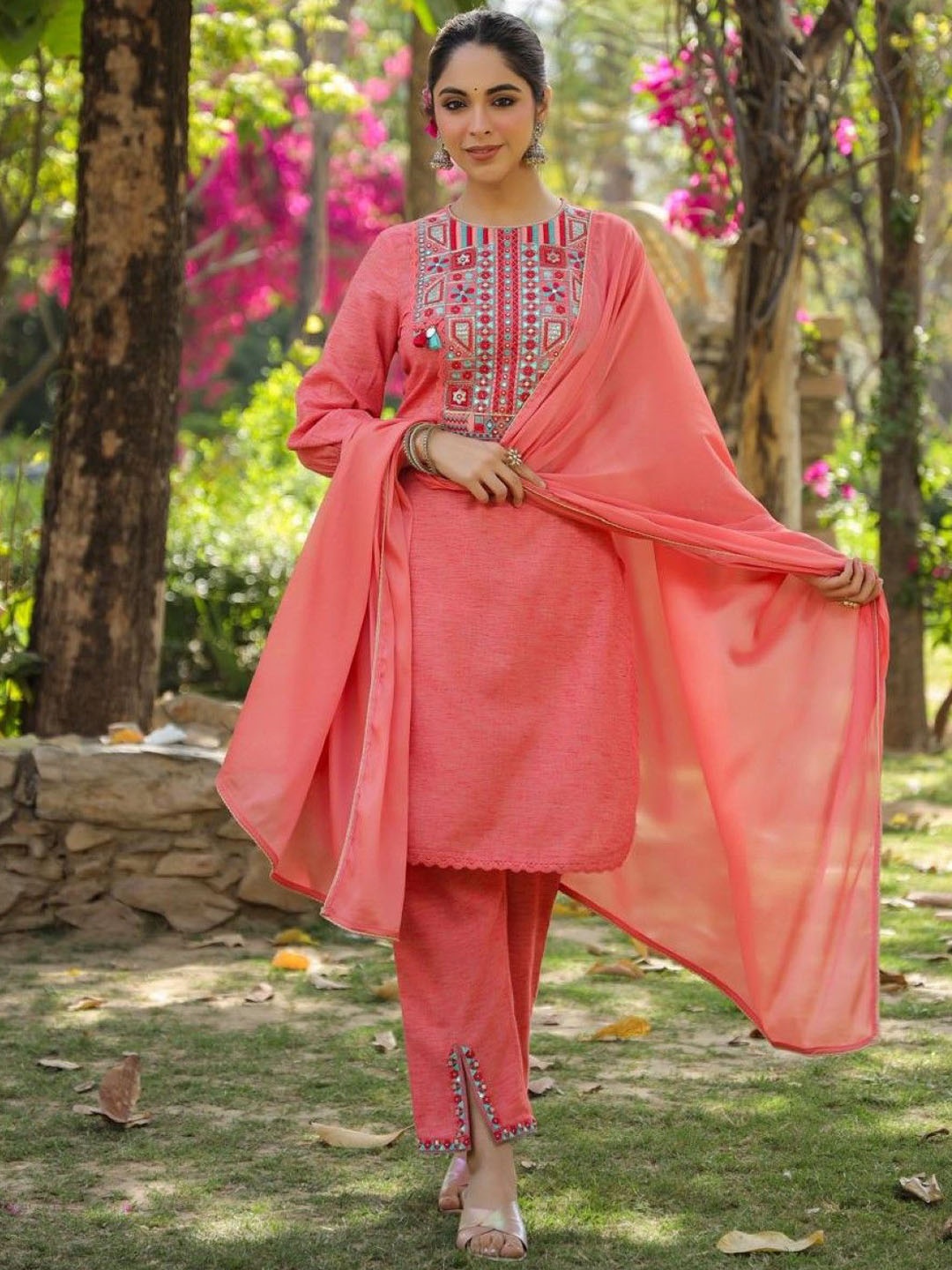 AUTUMN LANE Floral Embroidered Round Neck PureCotton Straight Kurta With Trouser, Pink
AUTUMN LANE Floral Embroidered Round Neck PureCotton Straight Kurta With Trouser, Pink
