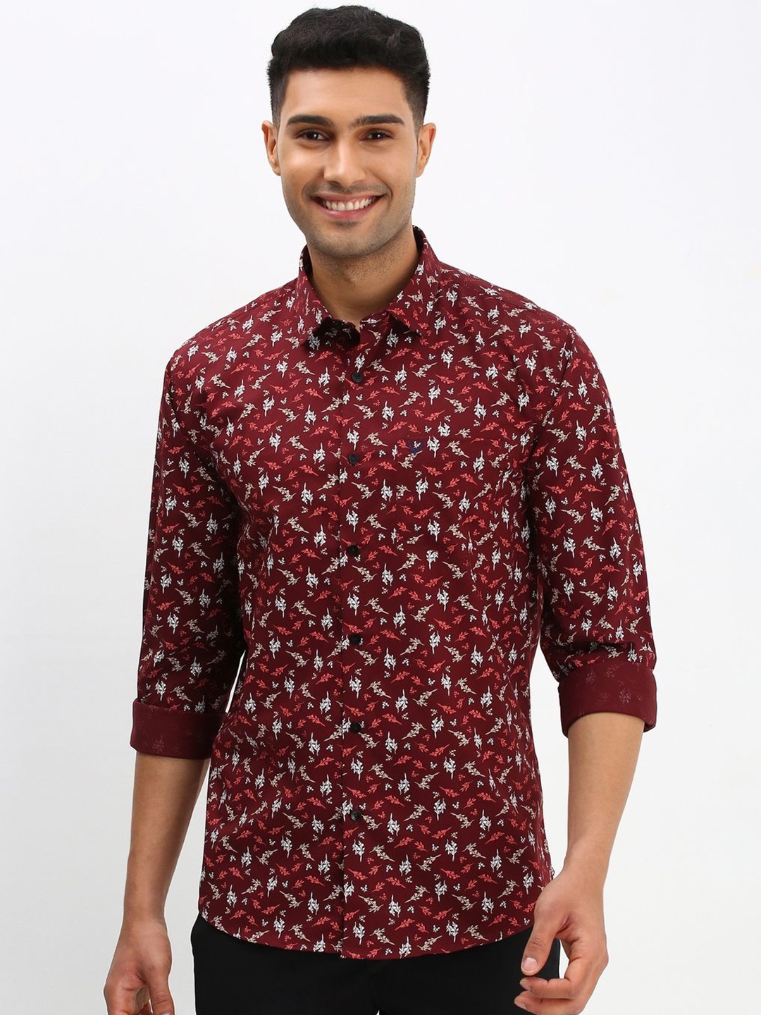 Allen Solly Men Spread Collar Floral Printed Cotton Slim Fit Casual Shirt, Maroon
Allen Solly Men Spread Collar Floral Printed Cotton Slim Fit Casual Shirt, Maroon