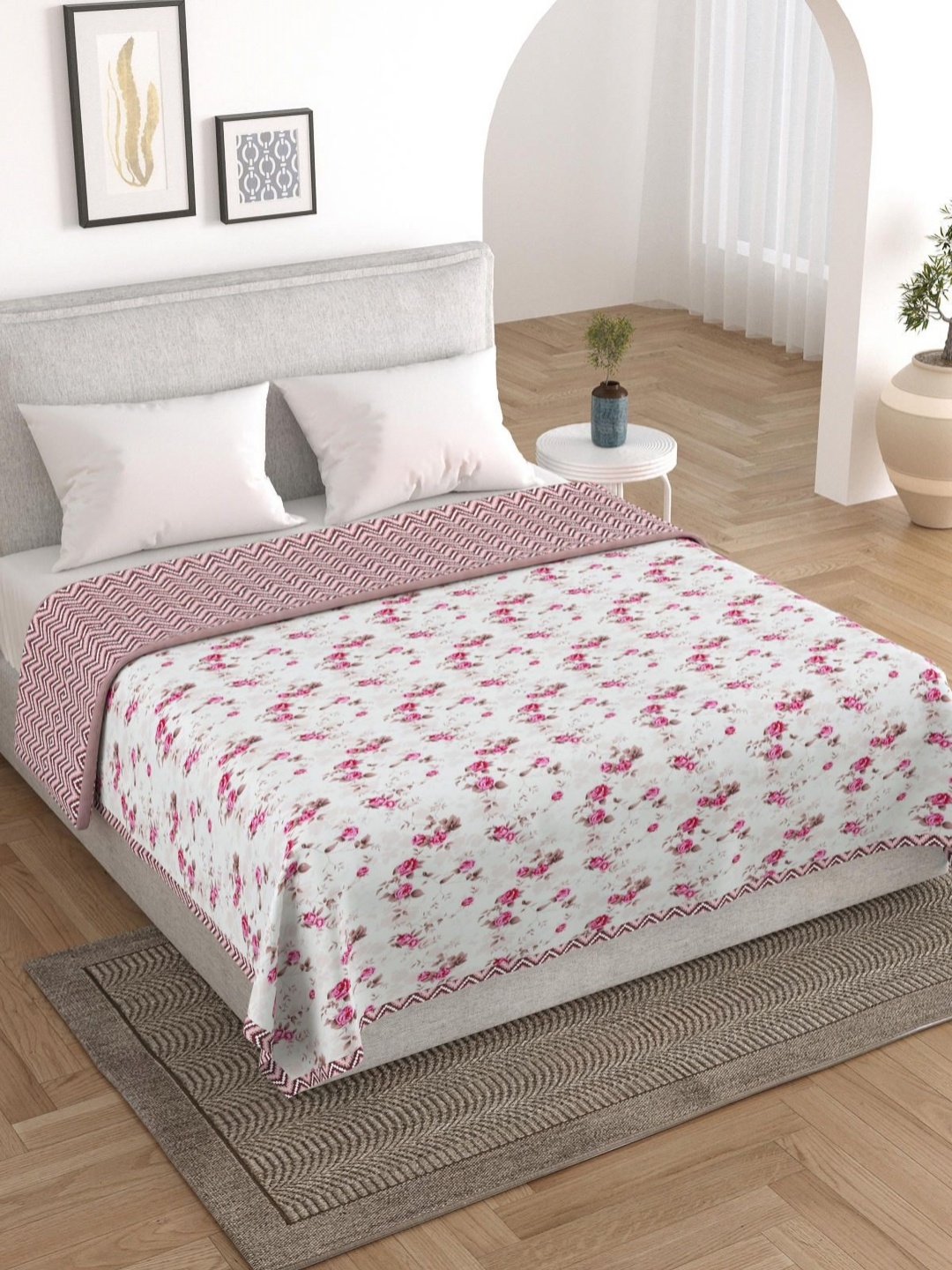 Salona Bichona Mystic White & Pink Floral AC Room 150 GSM Cotton Flannel Double Bed Dohar
Salona Bichona Mystic White & Pink Floral AC Room 150 GSM Cotton Flannel Double Bed Dohar