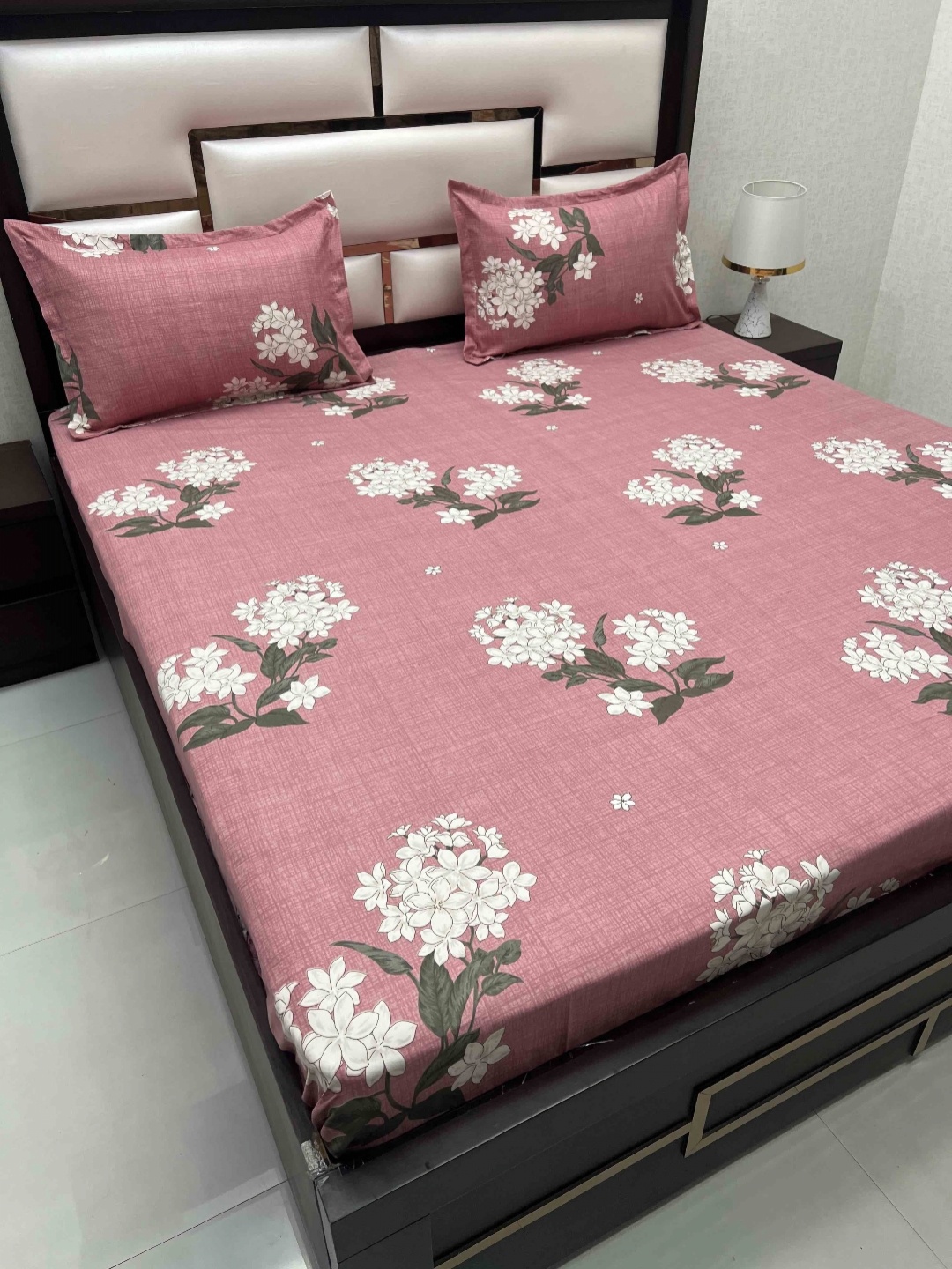Pure Decor Amulya Pink & White Floral Printed 350 TC Queen Bedsheet With 2 Pillow Covers
Pure Decor Amulya Pink & White Floral Printed 350 TC Queen Bedsheet With 2 Pillow Covers