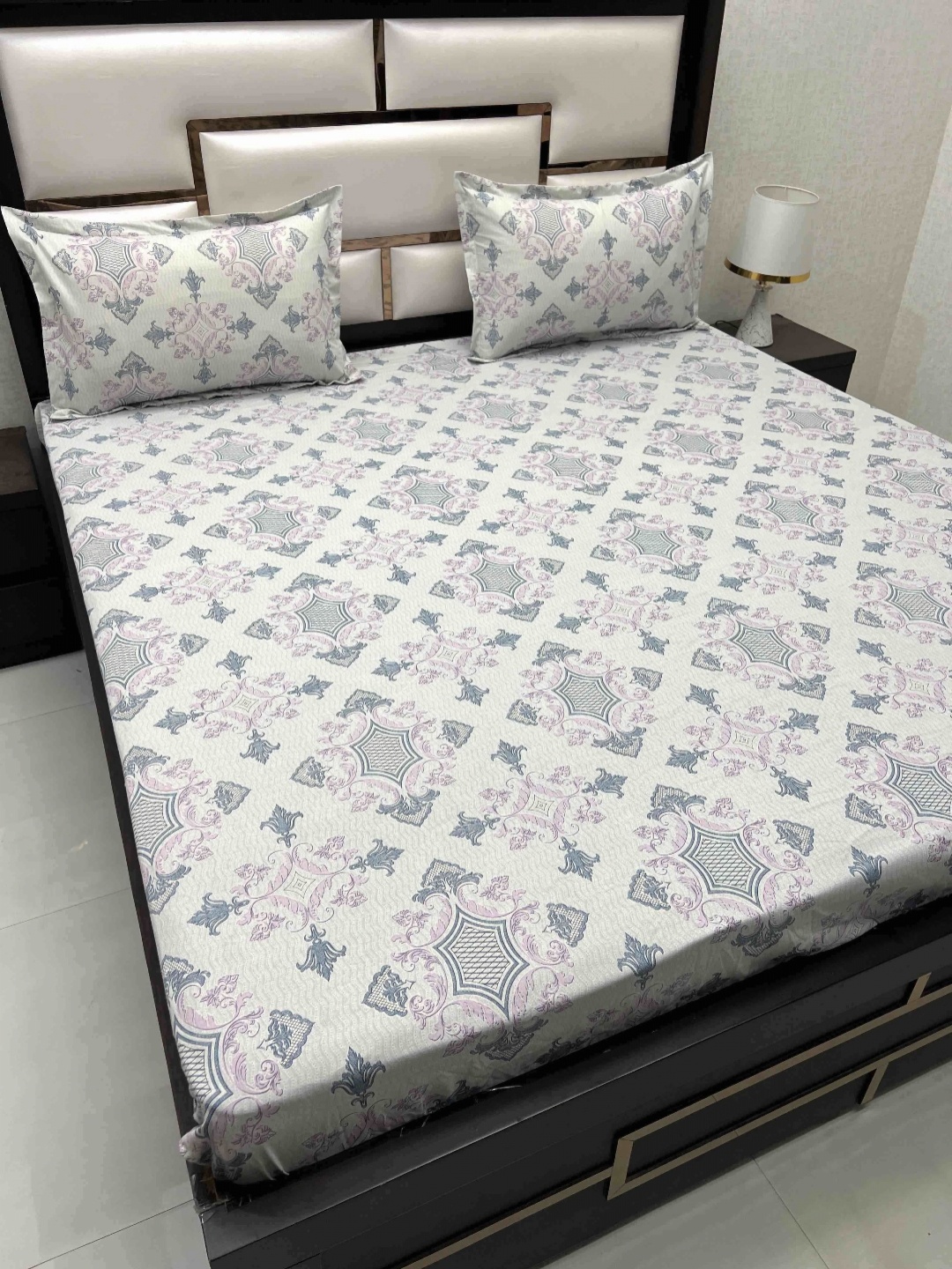 Pure Decor Ruby White Ethnic Motifs Pure Cotton 260 TC King Bedsheet & 2 Pillow Covers
Pure Decor Ruby White Ethnic Motifs Pure Cotton 260 TC King Bedsheet & 2 Pillow Covers