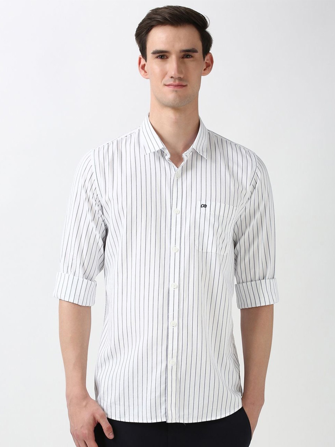 Peter England Casuals Men Spread Collar Vertical Striped Cotton Slim Fit Casual Shirt, White
Peter England Casuals Men Spread Collar Vertical Striped Cotton Slim Fit Casual Shirt, White