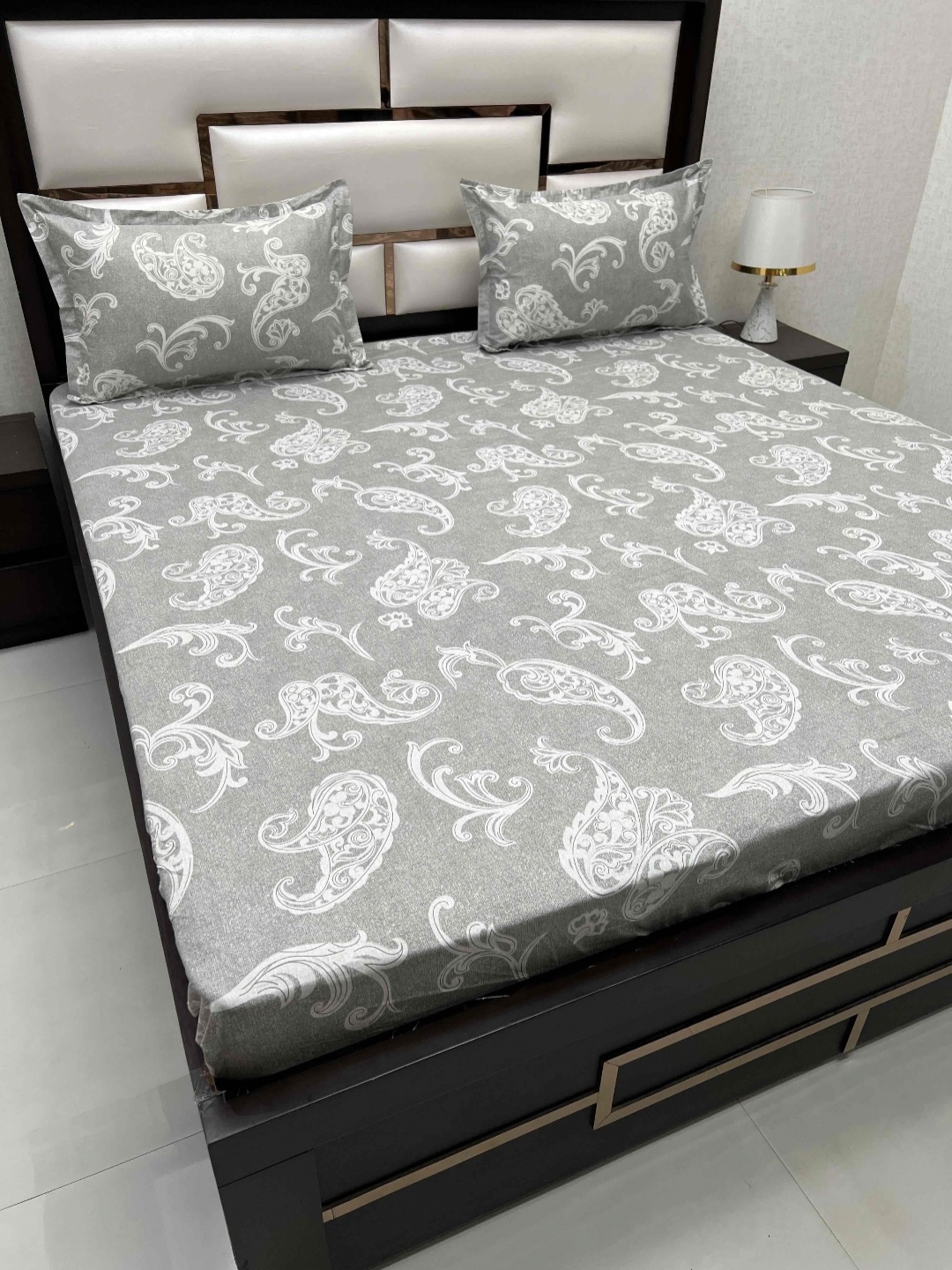 Pure Decor Royal Velar Grey Ethnic Printed Cotton 230 TC King Bedsheet & 2 Pillow Covers
Pure Decor Royal Velar Grey Ethnic Printed Cotton 230 TC King Bedsheet & 2 Pillow Covers
