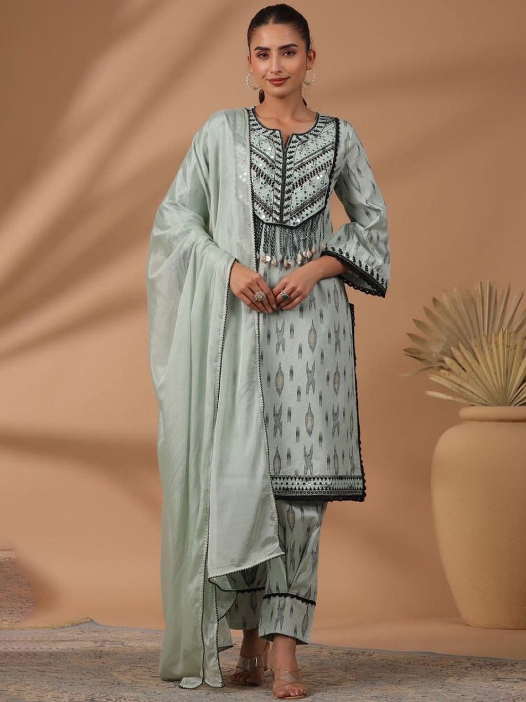 AUTUMN LANE Ethnic Motifs Embroidered Pure Cotton Anarkali Kurta & Trouser & Dupatta, Grey
AUTUMN LANE Ethnic Motifs Embroidered Pure Cotton Anarkali Kurta & Trouser & Dupatta, Grey
