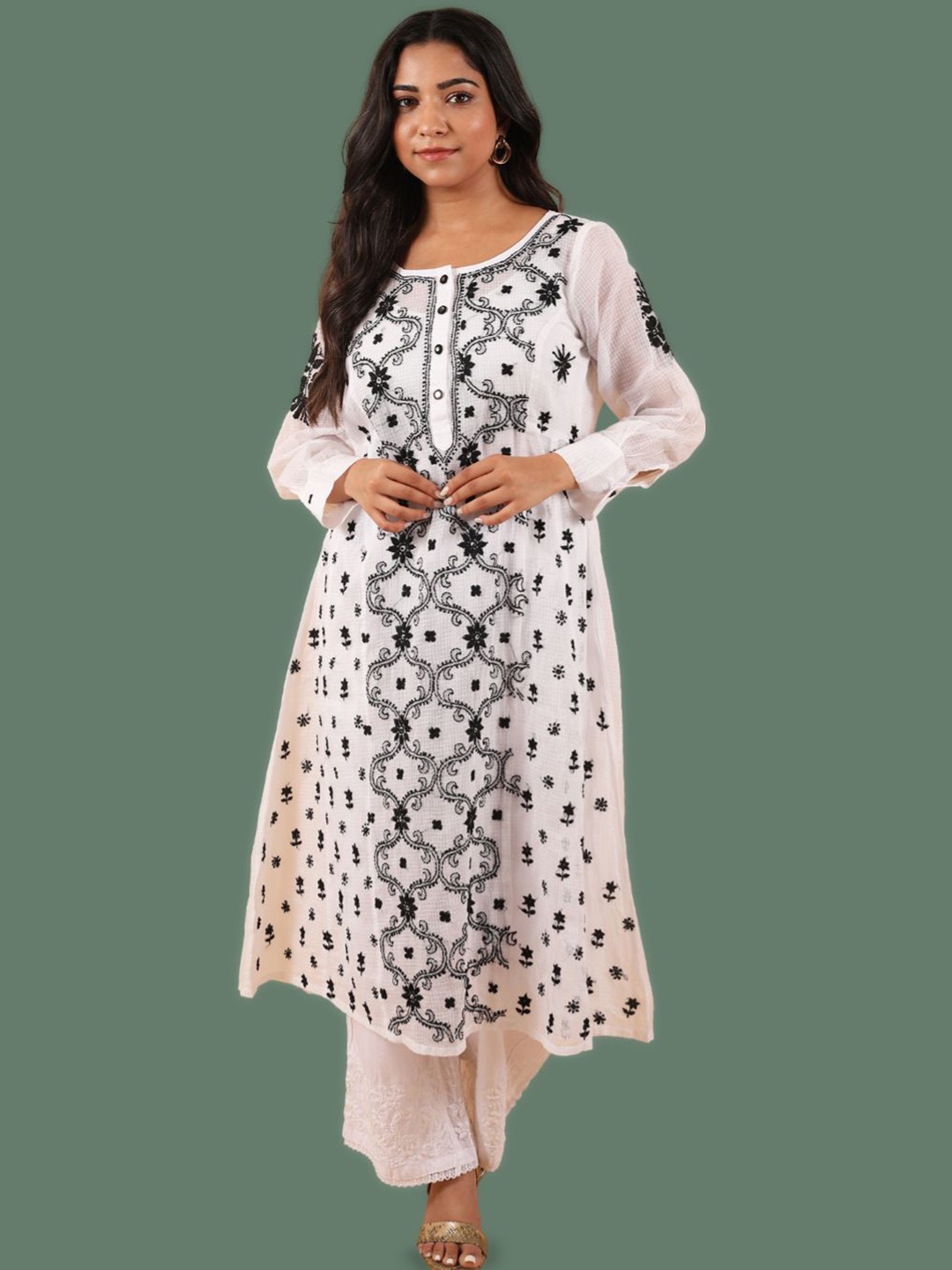 Hastya Kala Ethnic Motifs Embroidered Chikankari Cotton Straight Kurta With Slip, White
Hastya Kala Ethnic Motifs Embroidered Chikankari Cotton Straight Kurta With Slip, White