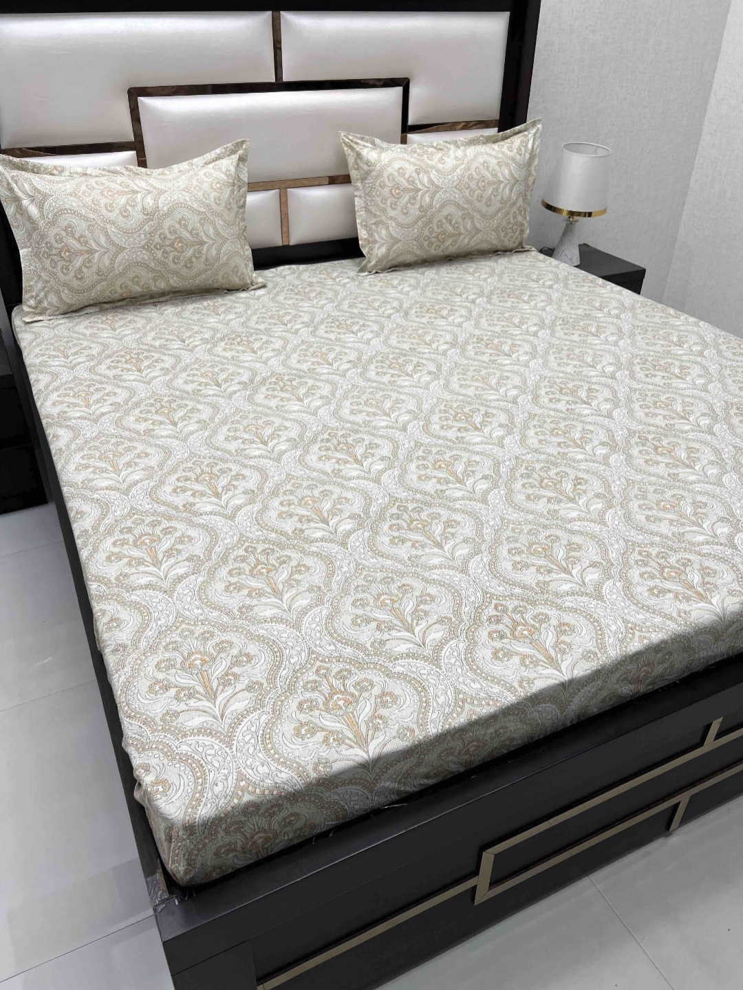 Pure Decor Ruby Cream Colored Floral Pure Cotton 240 TC King Bedsheet & 2 Pillow Covers
Pure Decor Ruby Cream Colored Floral Pure Cotton 240 TC King Bedsheet & 2 Pillow Covers