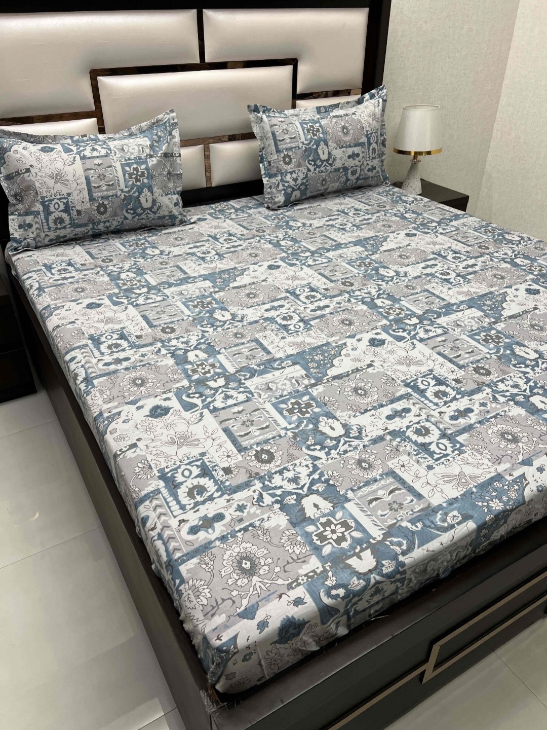 Pure Decor Royal Velar Blue Floral 380 TC Pure Cotton King Bedsheet with 2 Pillow Covers
Pure Decor Royal Velar Blue Floral 380 TC Pure Cotton King Bedsheet with 2 Pillow Covers