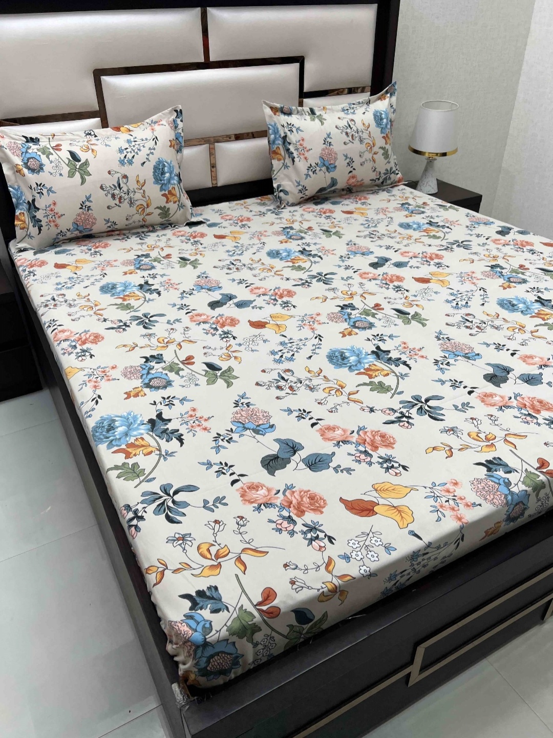 Pure Decor Queen Size Double Bed Bedsheet With 2 Pillow Covers 90in X 100in,228cm X 254cms, Off white
Pure Decor Queen Size Double Bed Bedsheet With 2 Pillow Covers 90in X 100in,228cm X 254cms, Off white