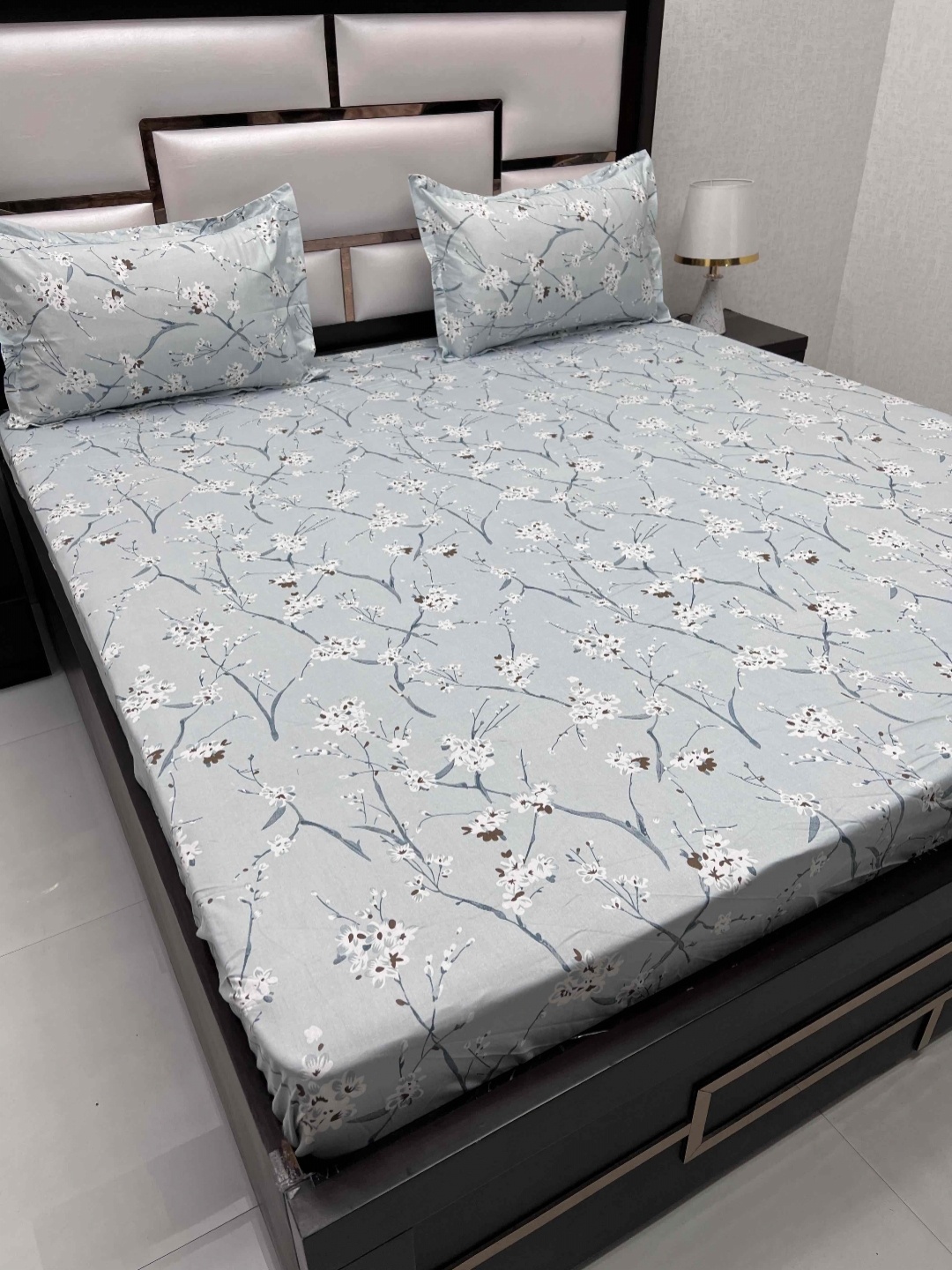 Pure Decor Royal Velar Blue Floral Pure Cotton 330 TC King Bedsheet & 2 Pillow Covers
Pure Decor Royal Velar Blue Floral Pure Cotton 330 TC King Bedsheet & 2 Pillow Covers