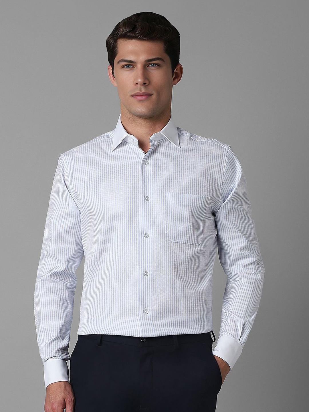 Louis Philippe Men Classic Spread Collar Vertical Striped Cotton Formal Shirt, White
Louis Philippe Men Classic Spread Collar Vertical Striped Cotton Formal Shirt, White