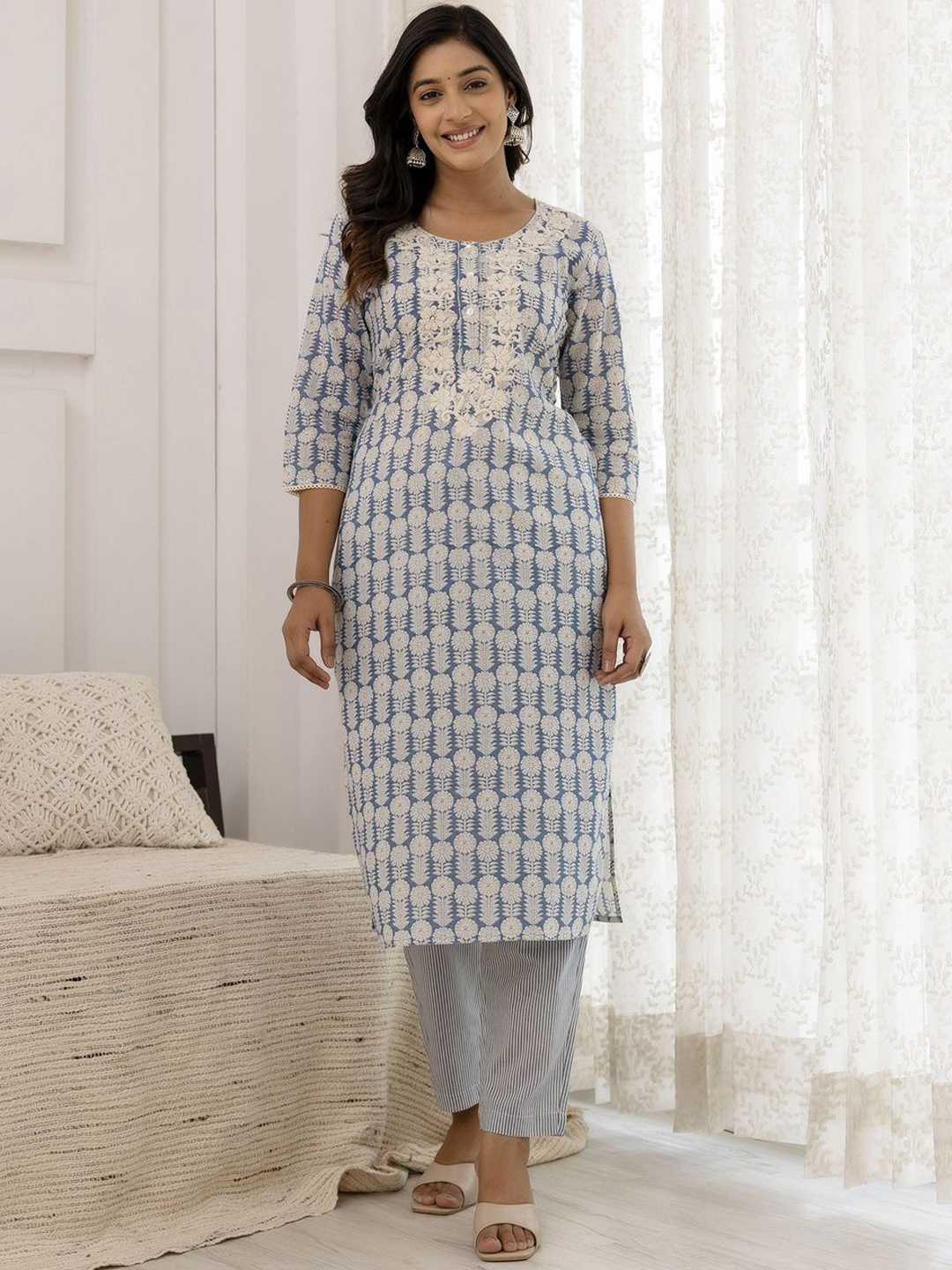 Dastkar Floral Printed Thread Work Pure Cotton Straight Kurta with Trouser & Dupatta, Blue
Dastkar Floral Printed Thread Work Pure Cotton Straight Kurta with Trouser & Dupatta, Blue