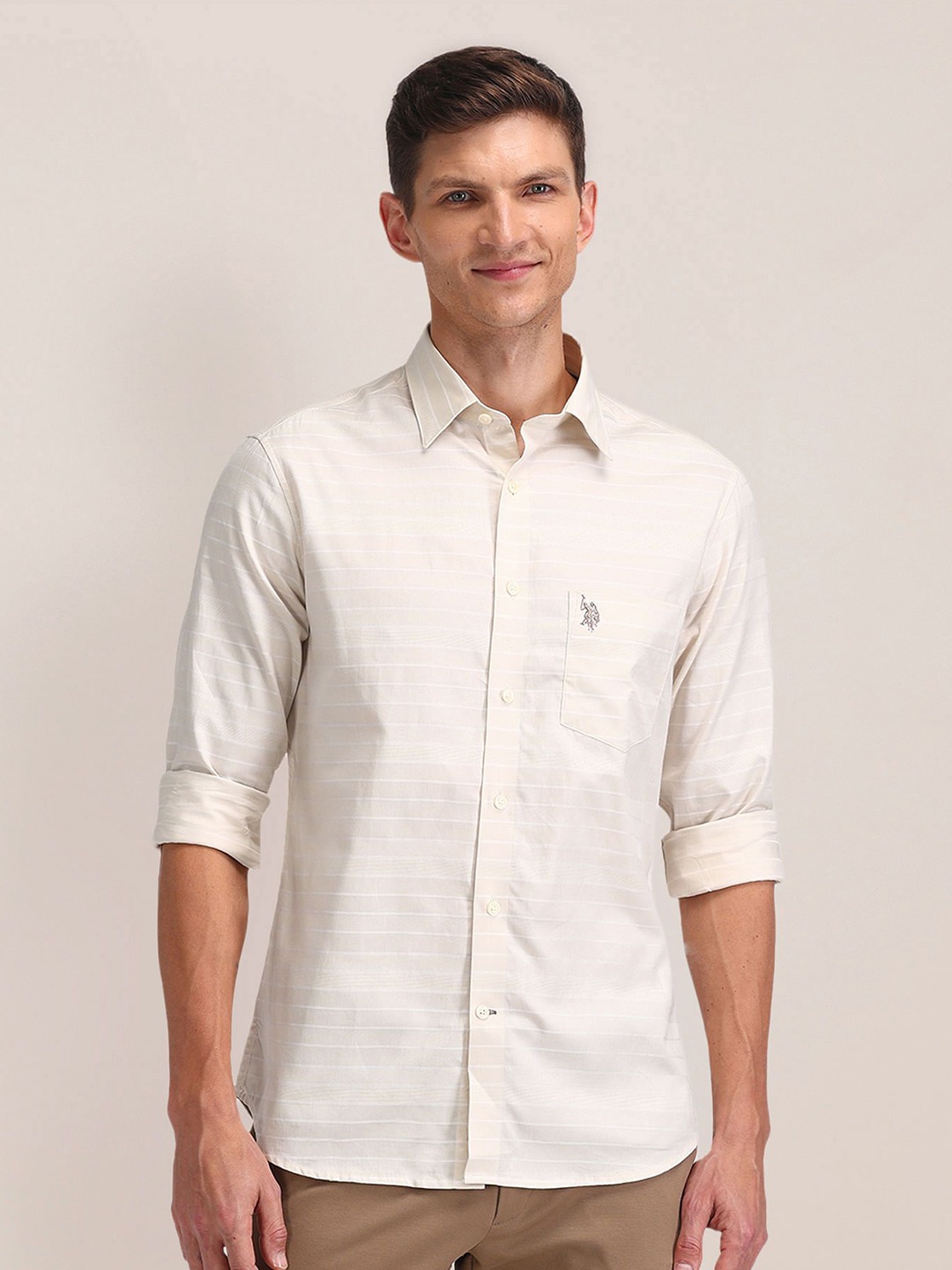 U.S. Polo Assn. Men Classic Cutaway Collar Horizontal Striped Cotton Formal Shirt, Beige
U.S. Polo Assn. Men Classic Cutaway Collar Horizontal Striped Cotton Formal Shirt, Beige