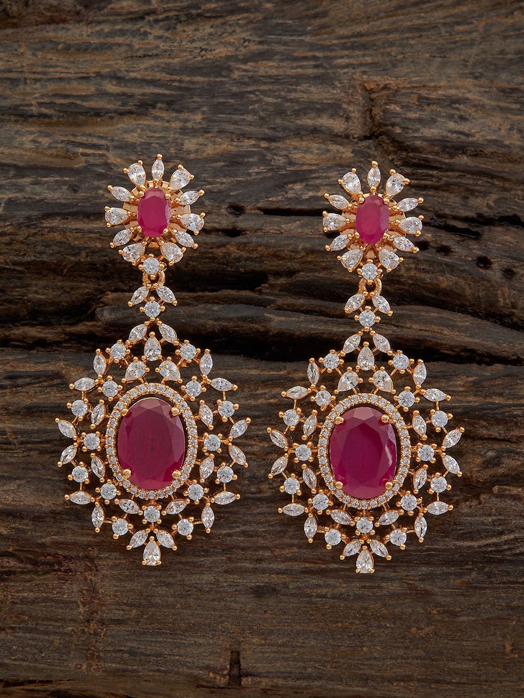 Kushal's Fashion Jewellery Gold-Plated Cubic Zirconia Studded Contemporary Drop Earrings
Kushal's Fashion Jewellery Gold-Plated Cubic Zirconia Studded Contemporary Drop Earrings