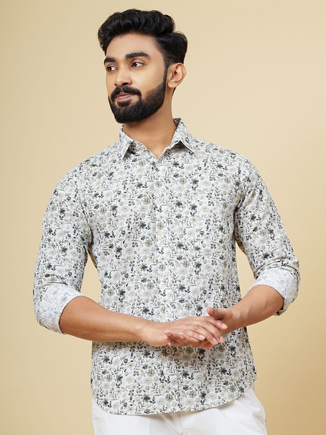 Greenfibre Men Spread Collar Floral Printed Cotton Slim Fit Casual Shirt, Green
Greenfibre Men Spread Collar Floral Printed Cotton Slim Fit Casual Shirt, Green