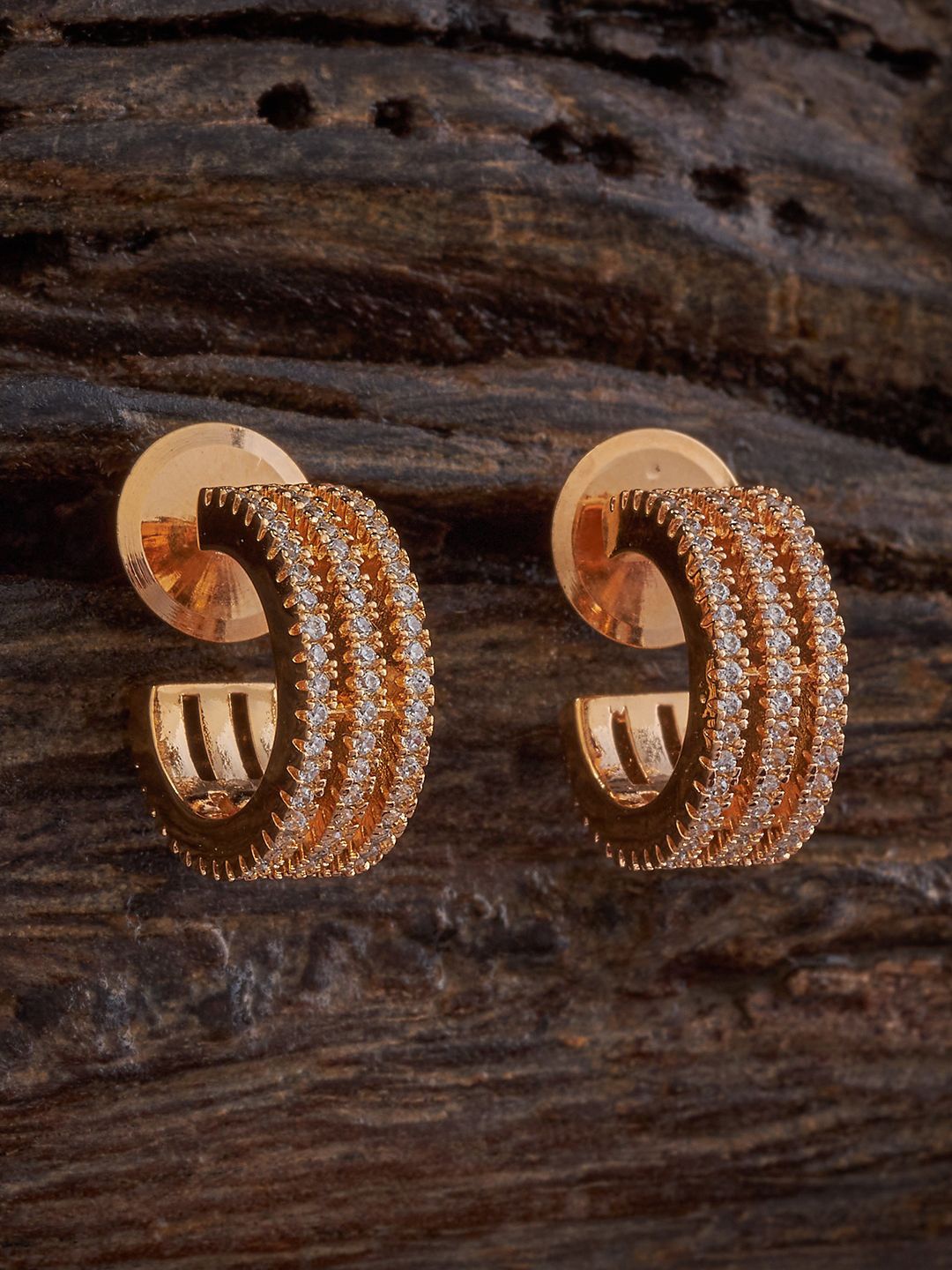 Kushal's Fashion Jewellery Gold-Plated Cubic Zirconia Studded Circular Half Hoop Earrings
Kushal's Fashion Jewellery Gold-Plated Cubic Zirconia Studded Circular Half Hoop Earrings
