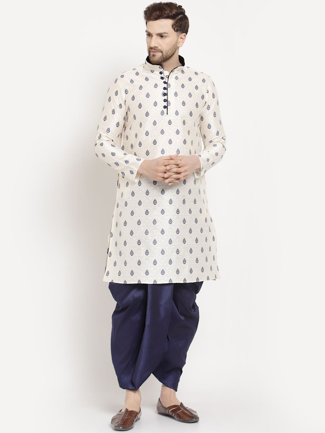 Sydney Heights Ethnic Motifs Woven Design Jacquard Weave Straight Kurta with Dhoti Pants, Beige
Sydney Heights Ethnic Motifs Woven Design Jacquard Weave Straight Kurta with Dhoti Pants, Beige