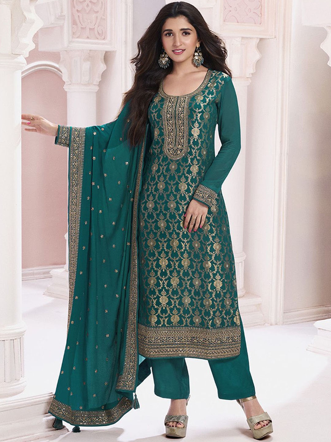 Seerat Ethnic Motifs Woven Design Sequinned Silk Chiffon Kurta With Trousers & Dupatta, Green
Seerat Ethnic Motifs Woven Design Sequinned Silk Chiffon Kurta With Trousers & Dupatta, Green
