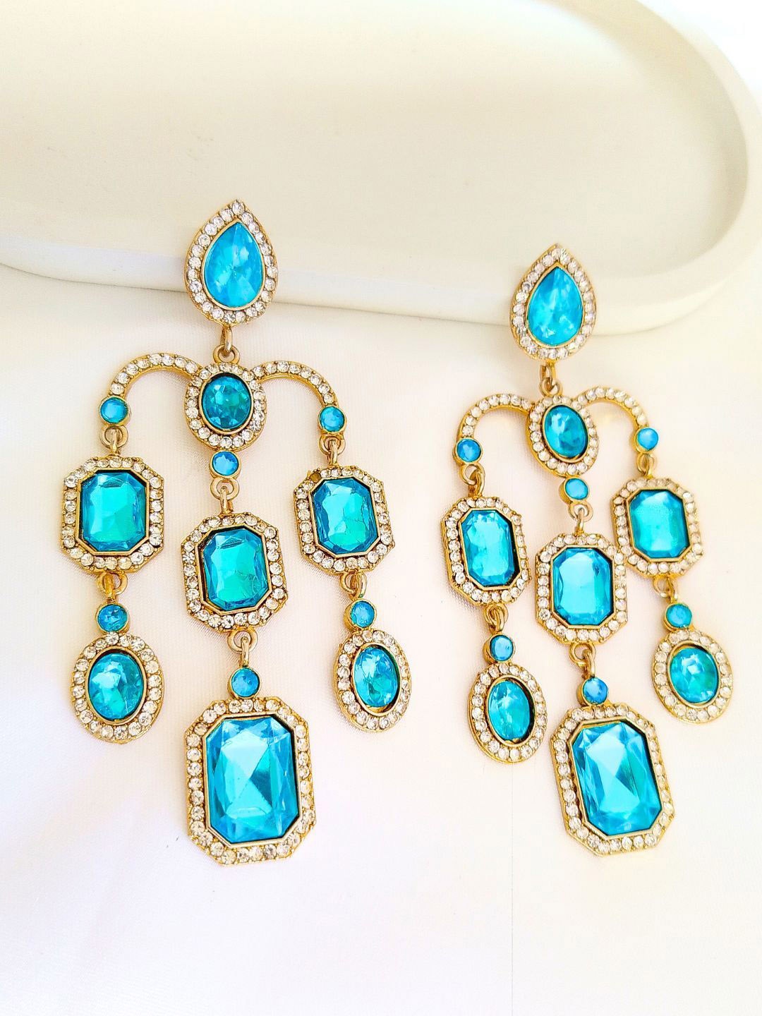 DressBerry Gold Plated American Diamond Studded Contemporary Drop Earrings, Turquoise blue
DressBerry Gold Plated American Diamond Studded Contemporary Drop Earrings, Turquoise blue