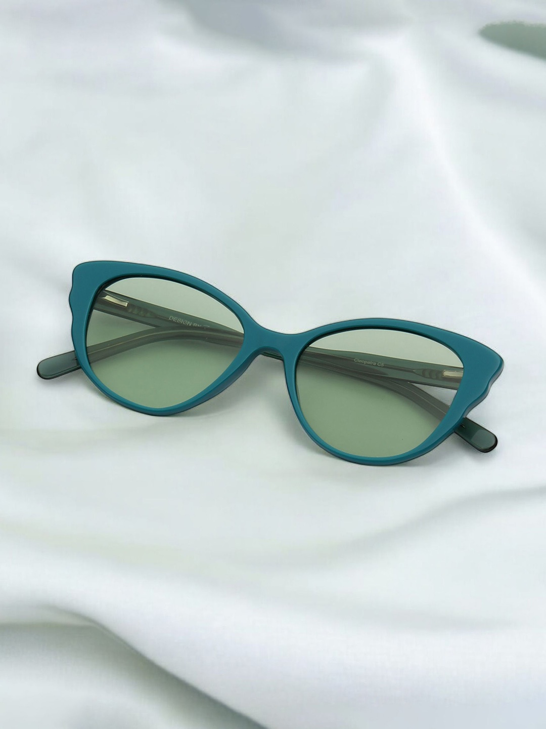 Ted Smith Unisex Cateye 100% Acetate Sunglasses with Polarised and UV Protected Lens, Green
Ted Smith Unisex Cateye 100% Acetate Sunglasses with Polarised and UV Protected Lens, Green