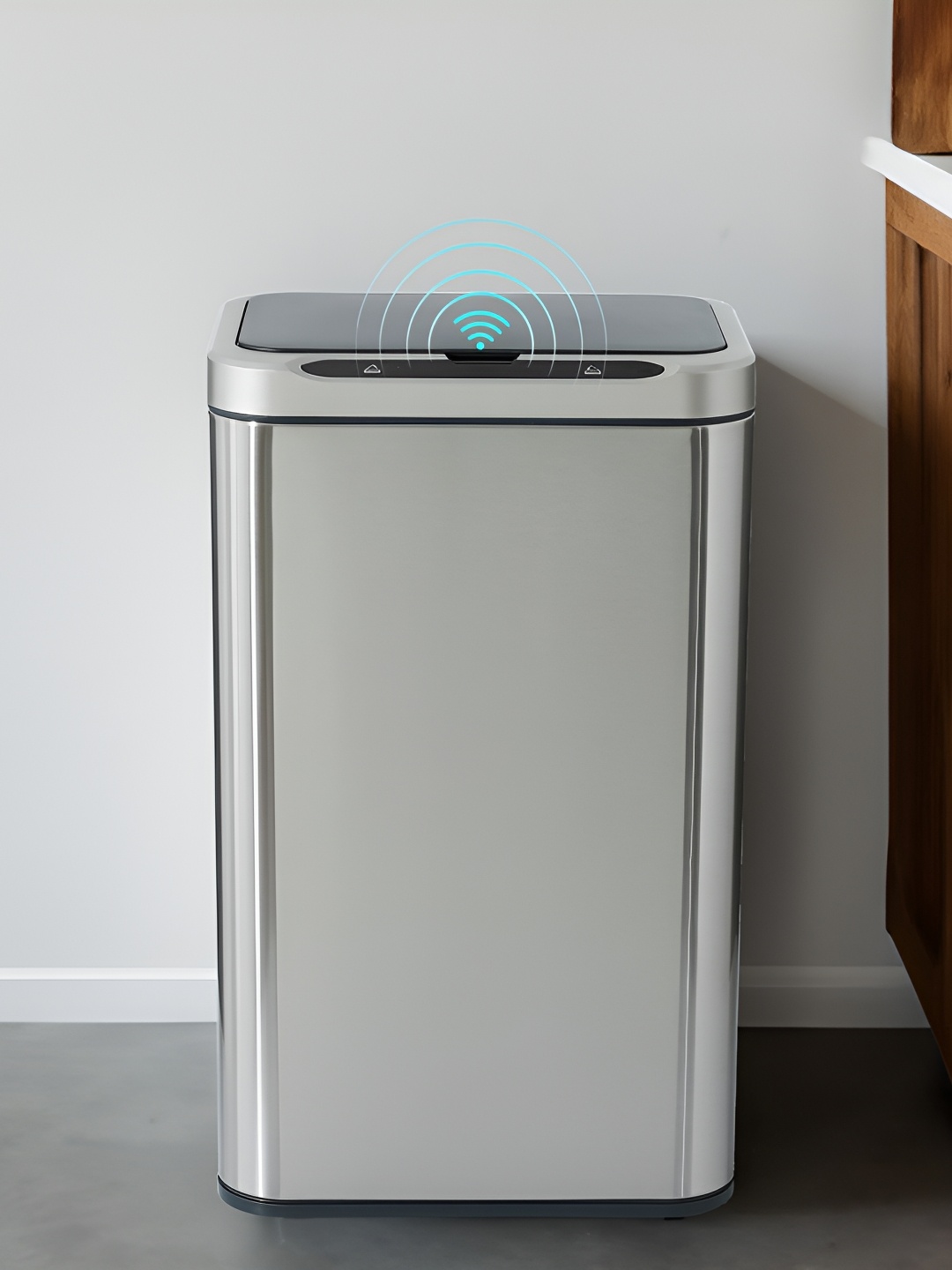USHA SHRIRAM Silvr Toned Self-Design Stainless Smart Sensor Steel Dustbins - 25 L, Silver
USHA SHRIRAM Silvr Toned Self-Design Stainless Smart Sensor Steel Dustbins - 25 L, Silver