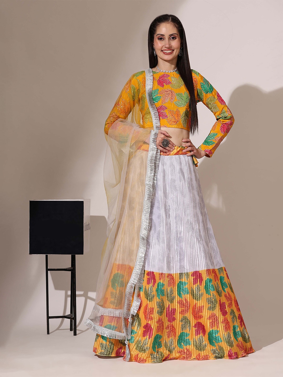 Fabcartz Printed Sequinned Silk Semi Stitched Lehenga & Unstitched Blouse With Dupatta, Orange
Fabcartz Printed Sequinned Silk Semi Stitched Lehenga & Unstitched Blouse With Dupatta, Orange