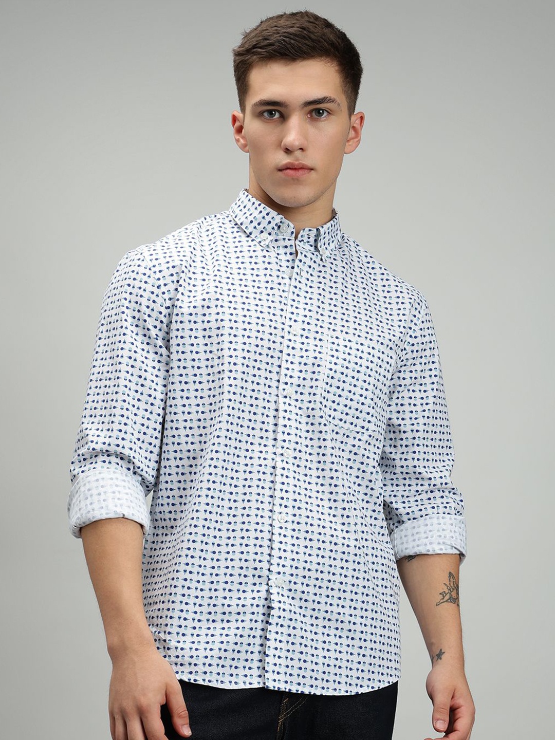 MARC JOBBS Men Comfort Button-Down Collar Geometric Printed Cotton Casual Shirt, White
MARC JOBBS Men Comfort Button-Down Collar Geometric Printed Cotton Casual Shirt, White