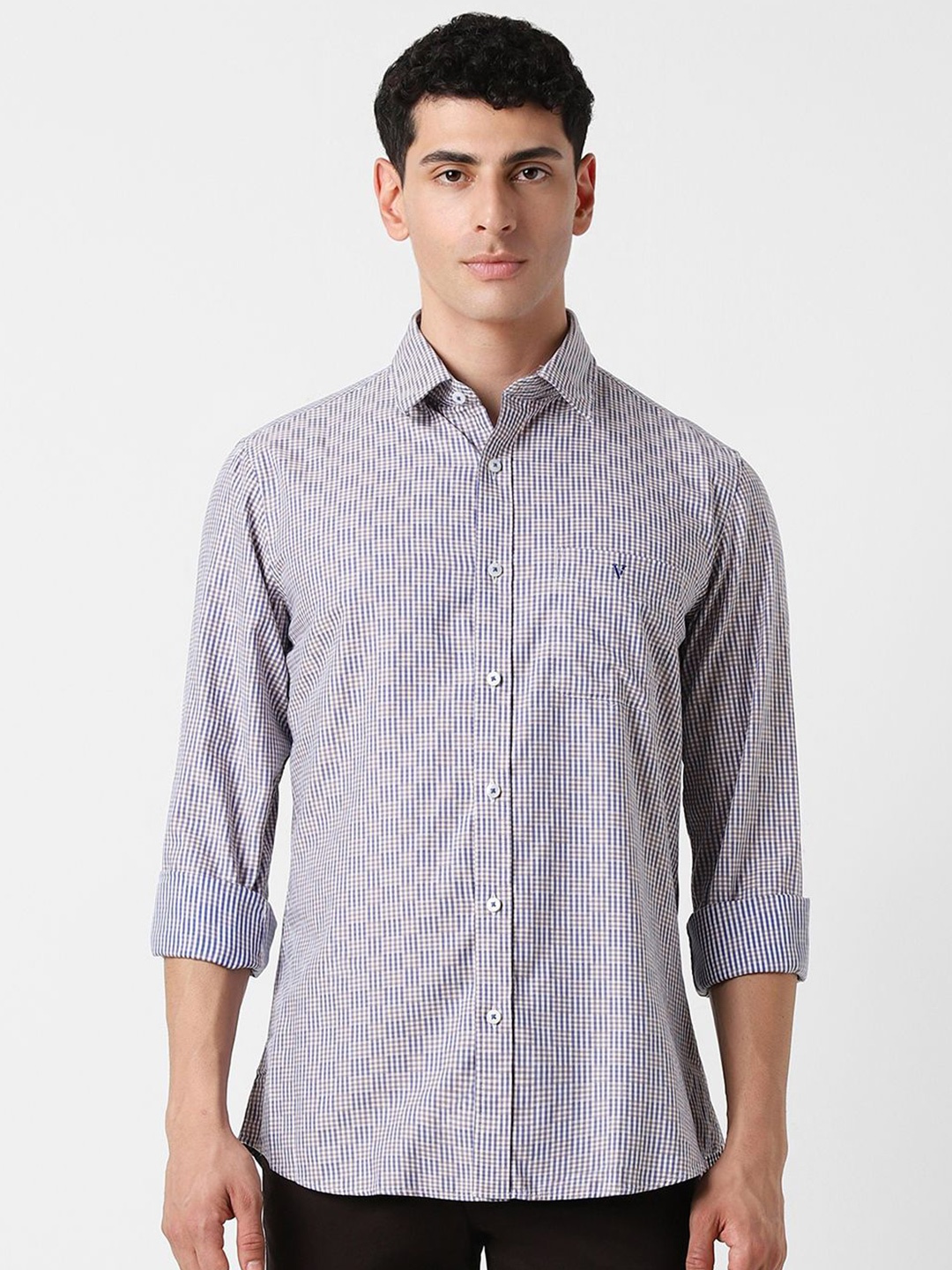 Van Heusen Sport Men Spread Collar Micro Checked Cotton Slim Fit Casual Shirt, Navy blue
Van Heusen Sport Men Spread Collar Micro Checked Cotton Slim Fit Casual Shirt, Navy blue
