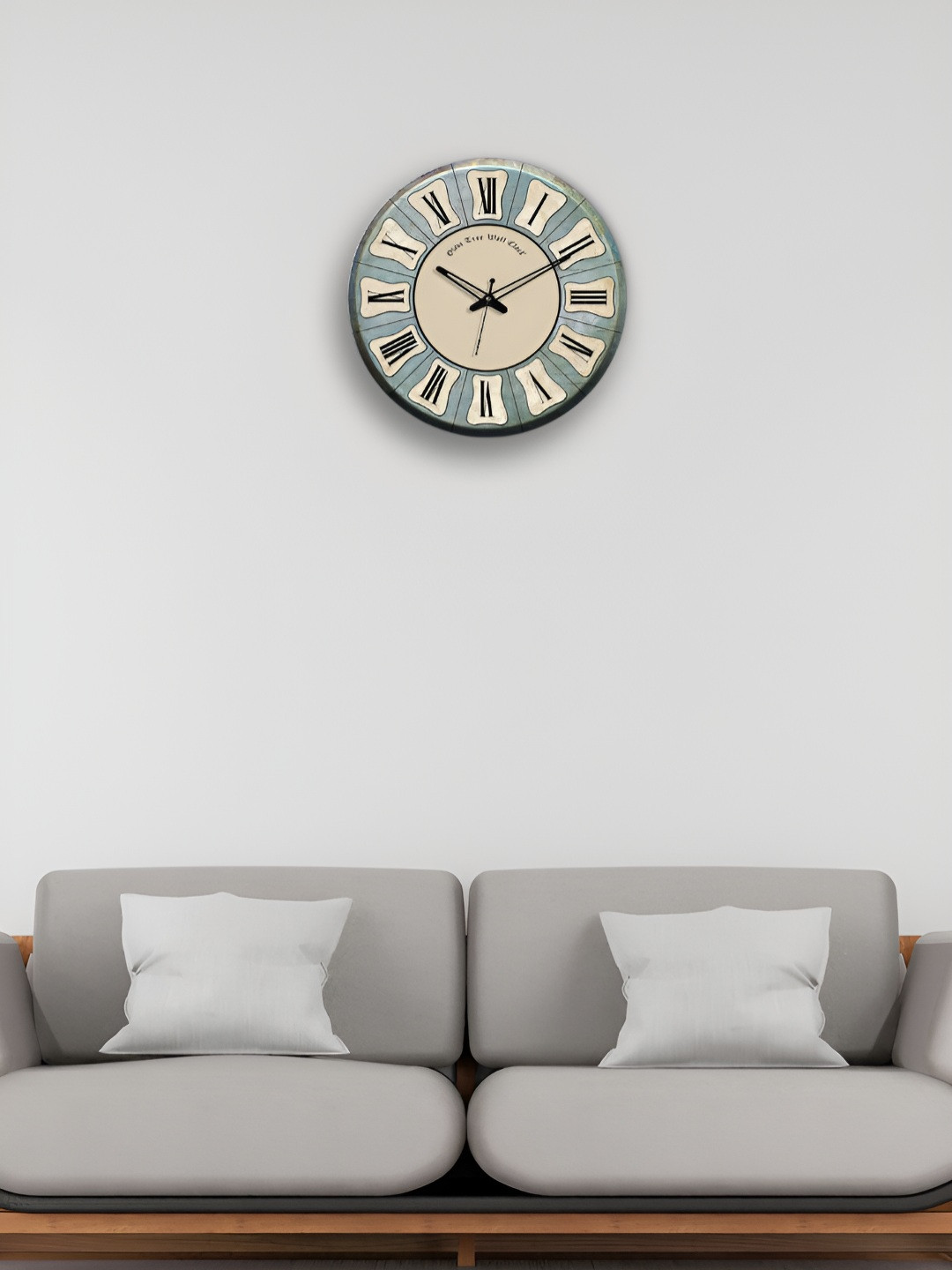 OLIVE TREE Beige Wood Large Display Round Battery Analogue Wall Clock-30cm
OLIVE TREE Beige Wood Large Display Round Battery Analogue Wall Clock-30cm