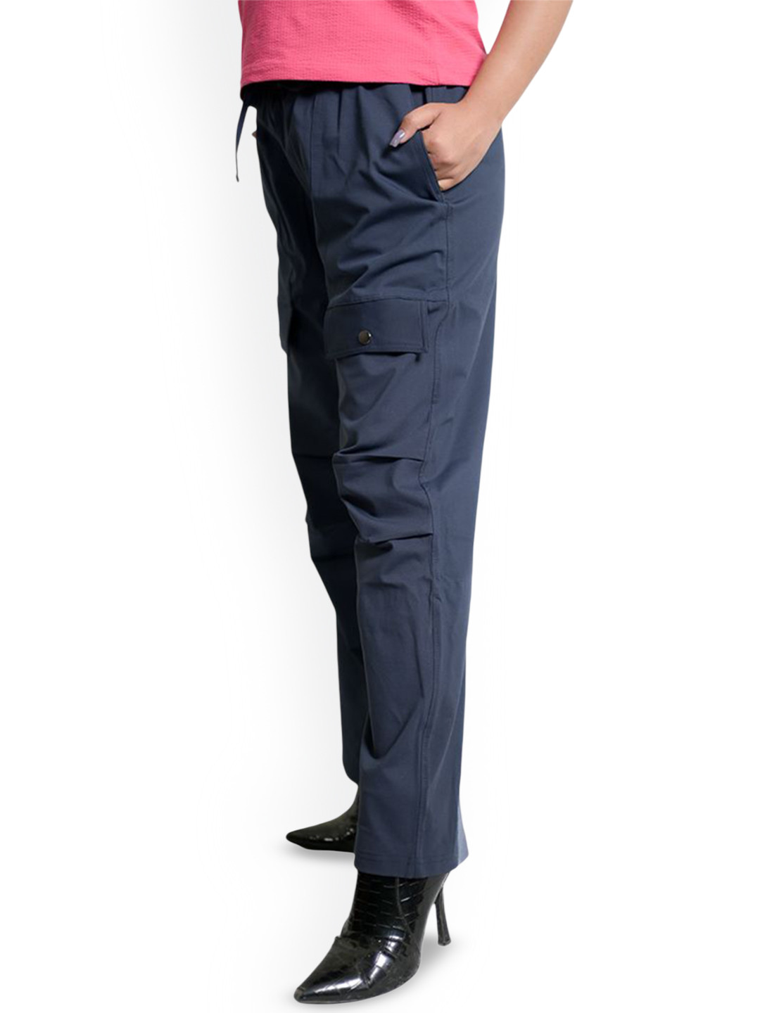 PASHGIRI High Rise Cargo Trousers, Navy blue
PASHGIRI High Rise Cargo Trousers, Navy blue