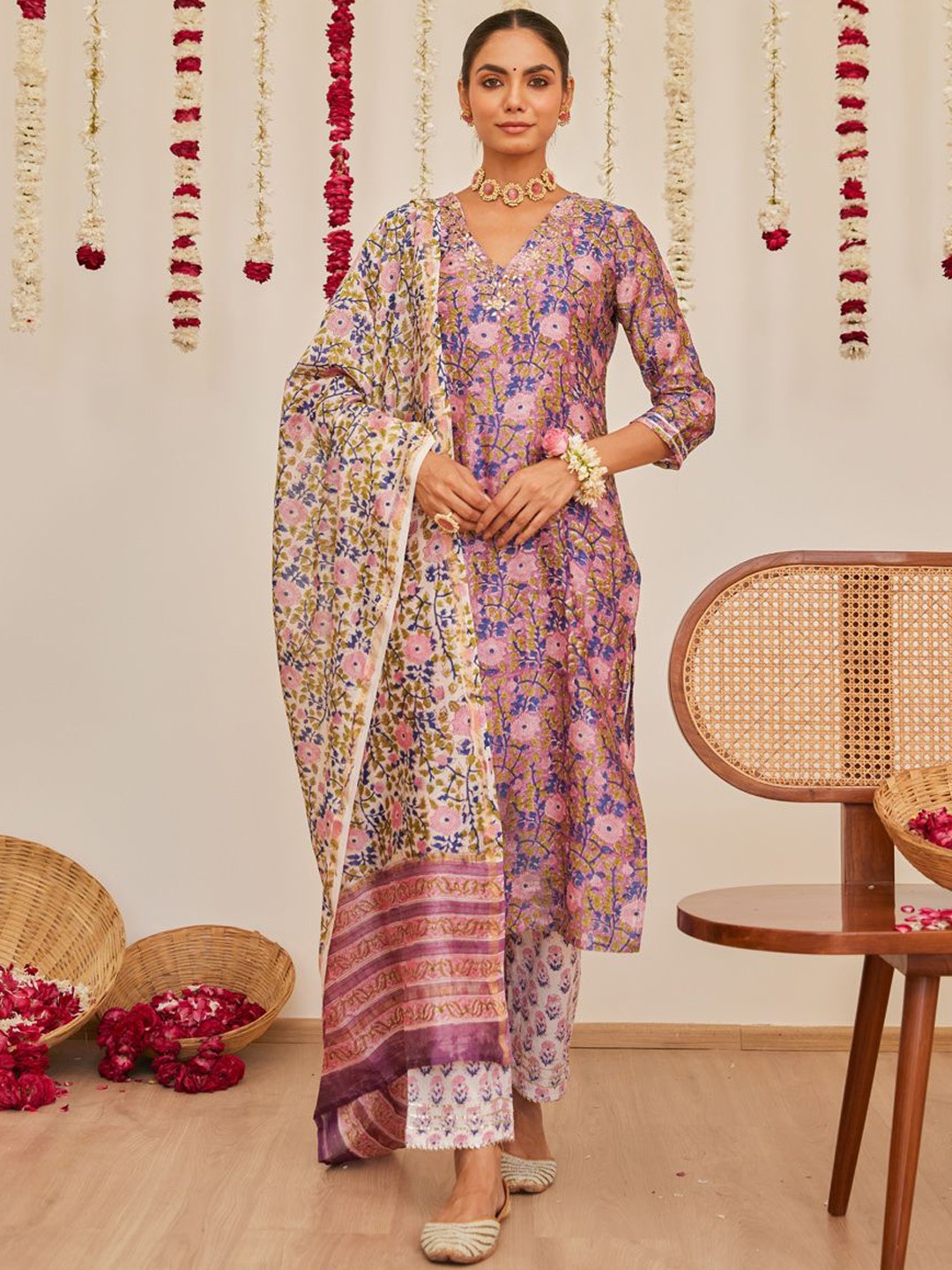 The Ethnic Label Printed Chanderi Silk V-Neck Straight Kurta With Trousers & Dupatta, Purple
The Ethnic Label Printed Chanderi Silk V-Neck Straight Kurta With Trousers & Dupatta, Purple
