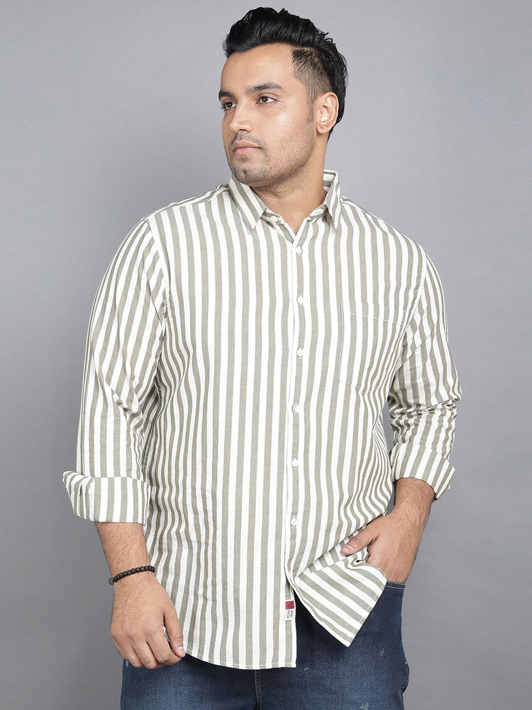 NEON CHILLIE Men Regular Fit Spread Collar Vertical Striped Cotton Casual Shirt, Olive
NEON CHILLIE Men Regular Fit Spread Collar Vertical Striped Cotton Casual Shirt, Olive