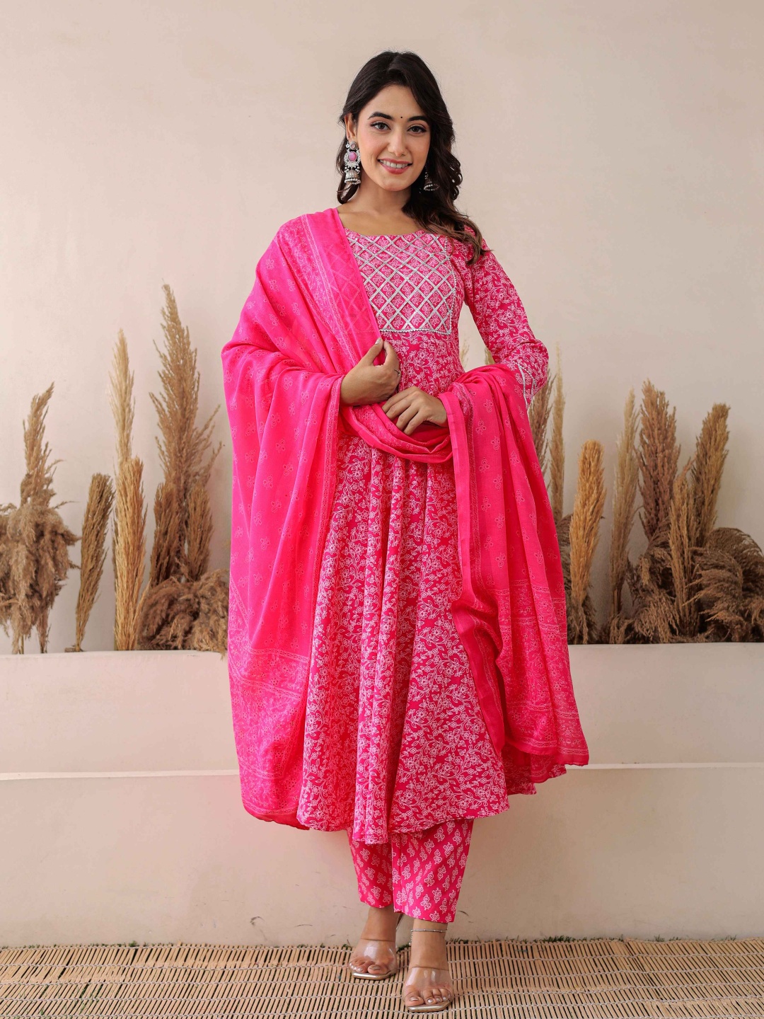 KETAKI FASHION Floral Printed Round Neck Gotta Patti Anarkali Kurta With Trouser & Dupatta, Pink
KETAKI FASHION Floral Printed Round Neck Gotta Patti Anarkali Kurta With Trouser & Dupatta, Pink