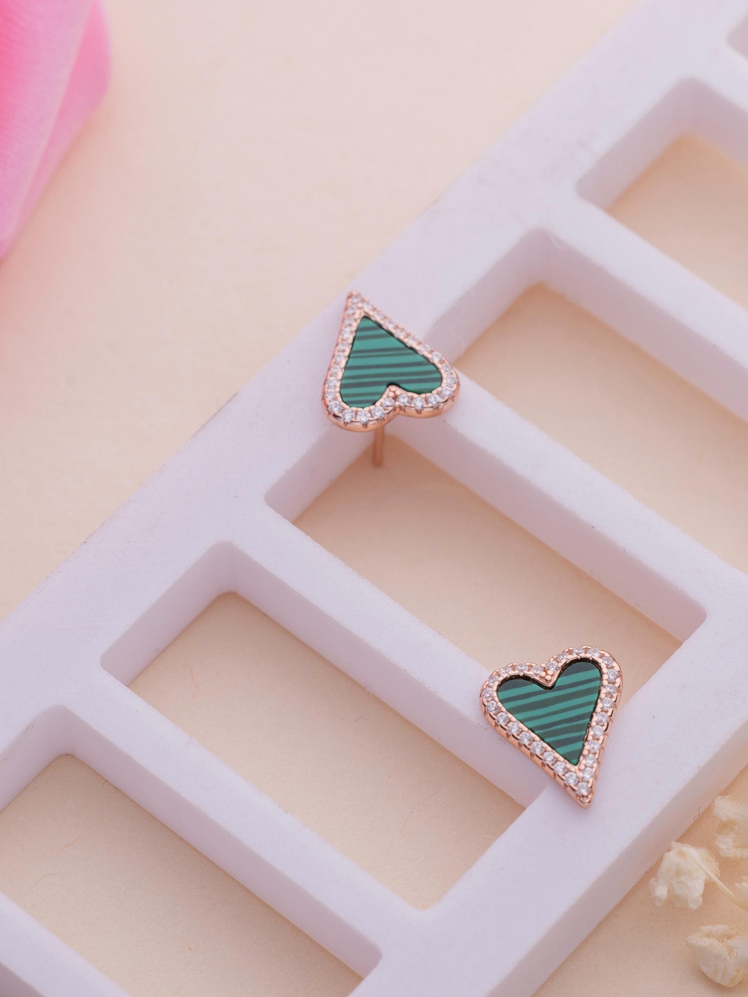 LIORA 925 Sterling Silver Rose Gold Plated Cubic Zirconia Stones Heart Shaped Studs
LIORA 925 Sterling Silver Rose Gold Plated Cubic Zirconia Stones Heart Shaped Studs