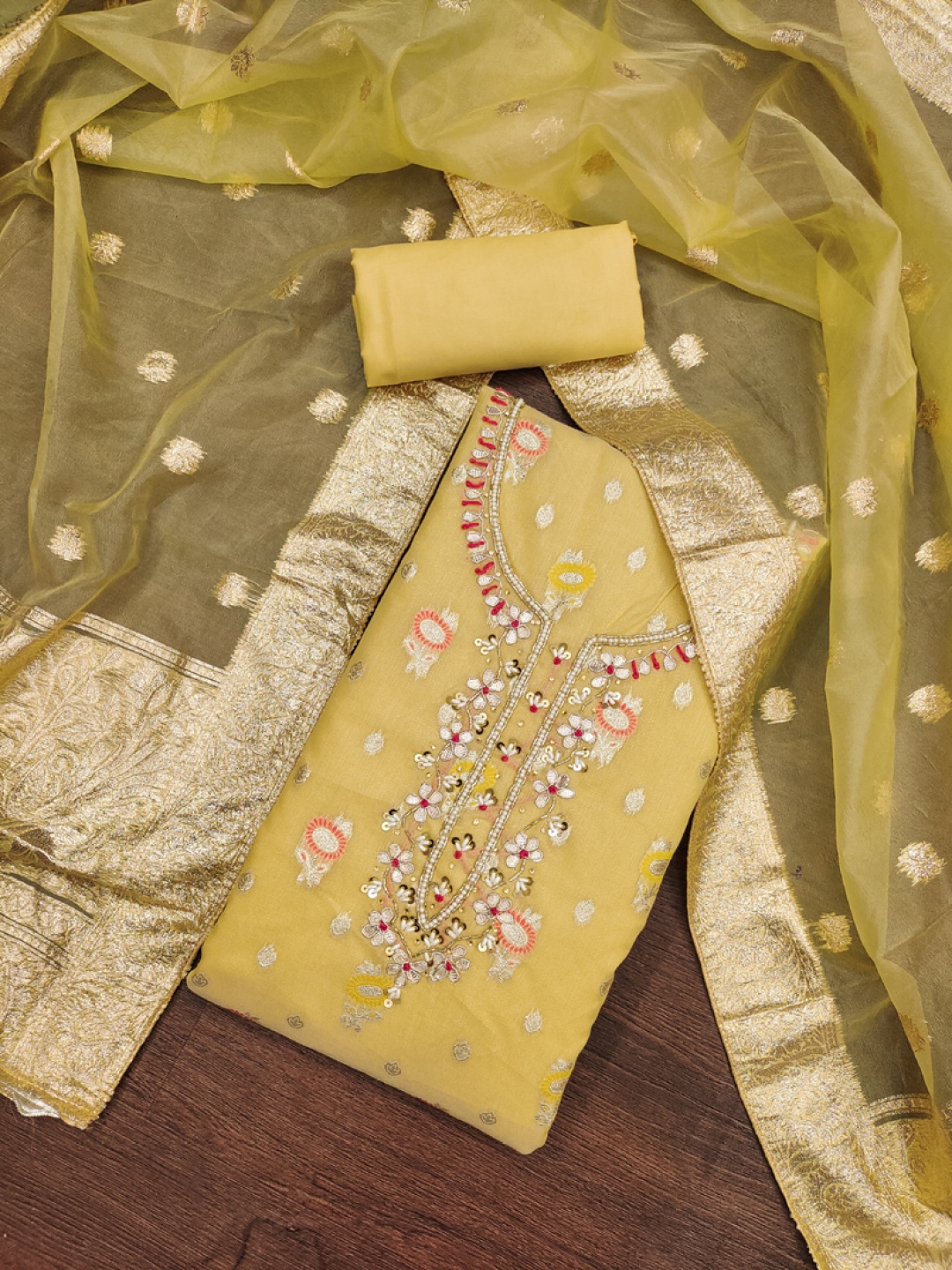 ASISA Floral Woven Design Beads And Stones Organza Unstitched Dress Material, Yellow
ASISA Floral Woven Design Beads And Stones Organza Unstitched Dress Material, Yellow