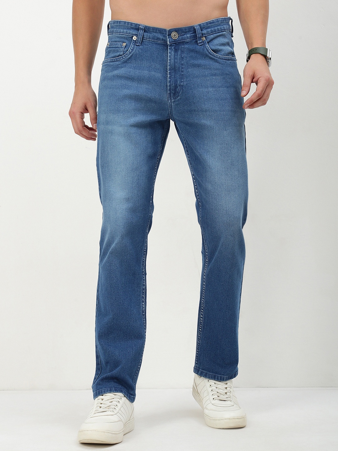 SHOWOFF Men Comfort Straight Fit Low-Rise Light Fade Acid Wash Stretchable Jeans, Blue
SHOWOFF Men Comfort Straight Fit Low-Rise Light Fade Acid Wash Stretchable Jeans, Blue