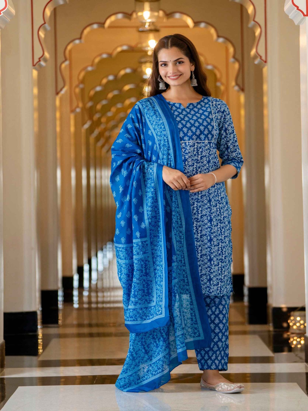 KETAKI FASHION Floral Printed Notch Neck Gotta Patti Straight Kurta With Trouser & Dupatta, Turquoise blue
KETAKI FASHION Floral Printed Notch Neck Gotta Patti Straight Kurta With Trouser & Dupatta, Turquoise blue