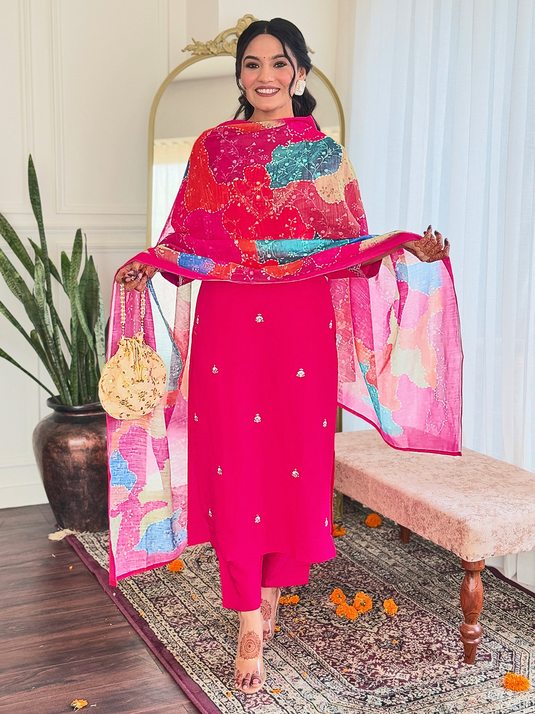 KALINI Floral Embroidered V-Neck Thread Work Chanderi Silk Kurta With Trousers And Dupatta, Pink
KALINI Floral Embroidered V-Neck Thread Work Chanderi Silk Kurta With Trousers And Dupatta, Pink