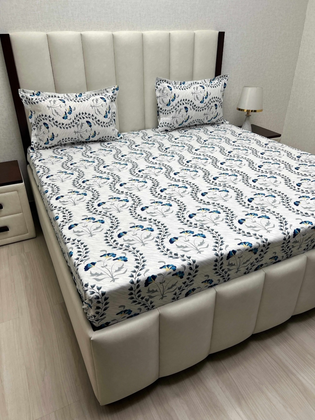 Pure Decor Velar Fur Sib White Printed Pure Cotton 220TC King Bedsheet Sets-2.74m x 2.74m
Pure Decor Velar Fur Sib White Printed Pure Cotton 220TC King Bedsheet Sets-2.74m x 2.74m