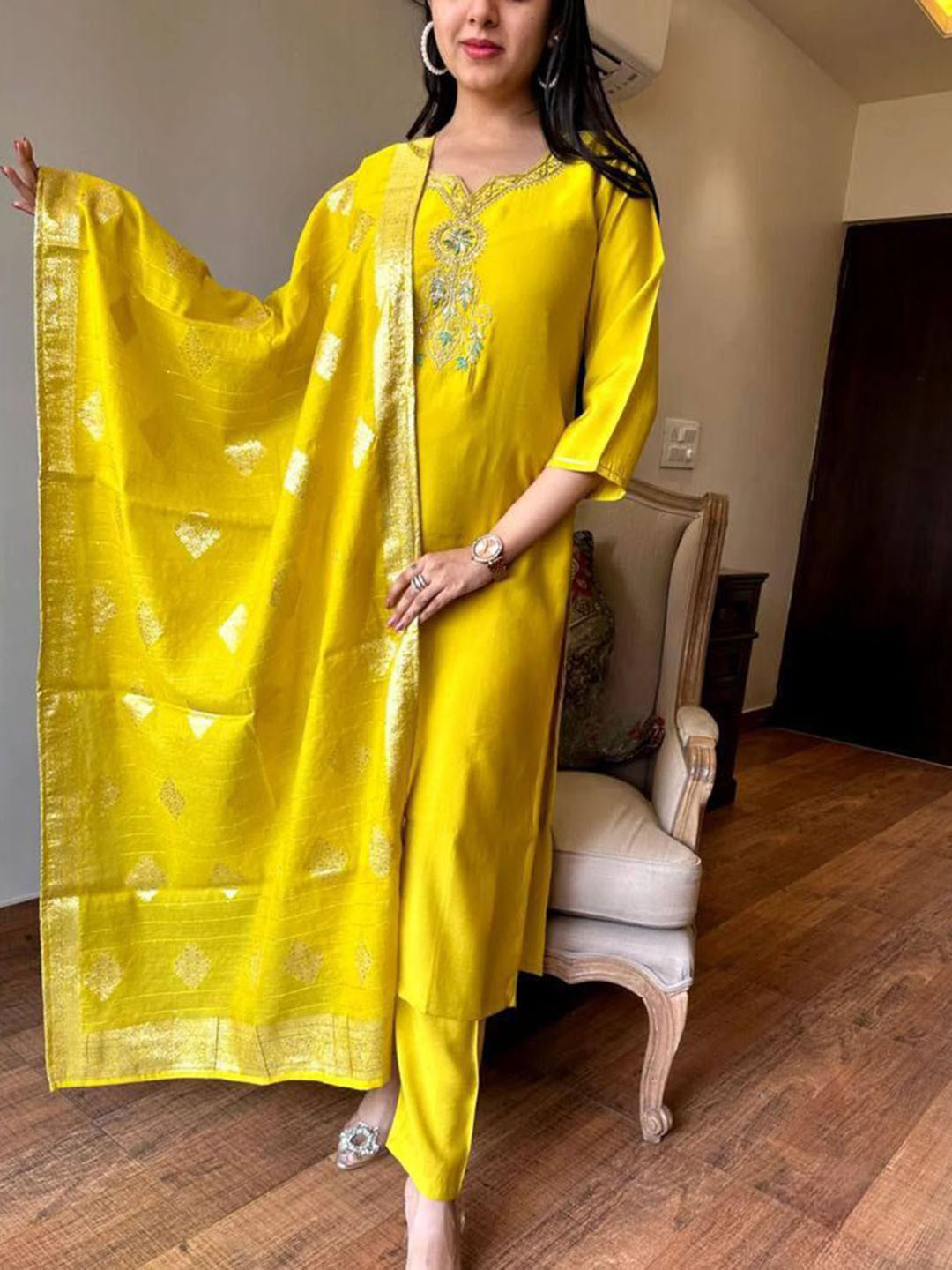 KALINI Ethnic Motifs Embroidered Chanderi Silk Straight Kurta With Trousers And Dupatta, Yellow 
KALINI Ethnic Motifs Embroidered Chanderi Silk Straight Kurta With Trousers And Dupatta, Yellow