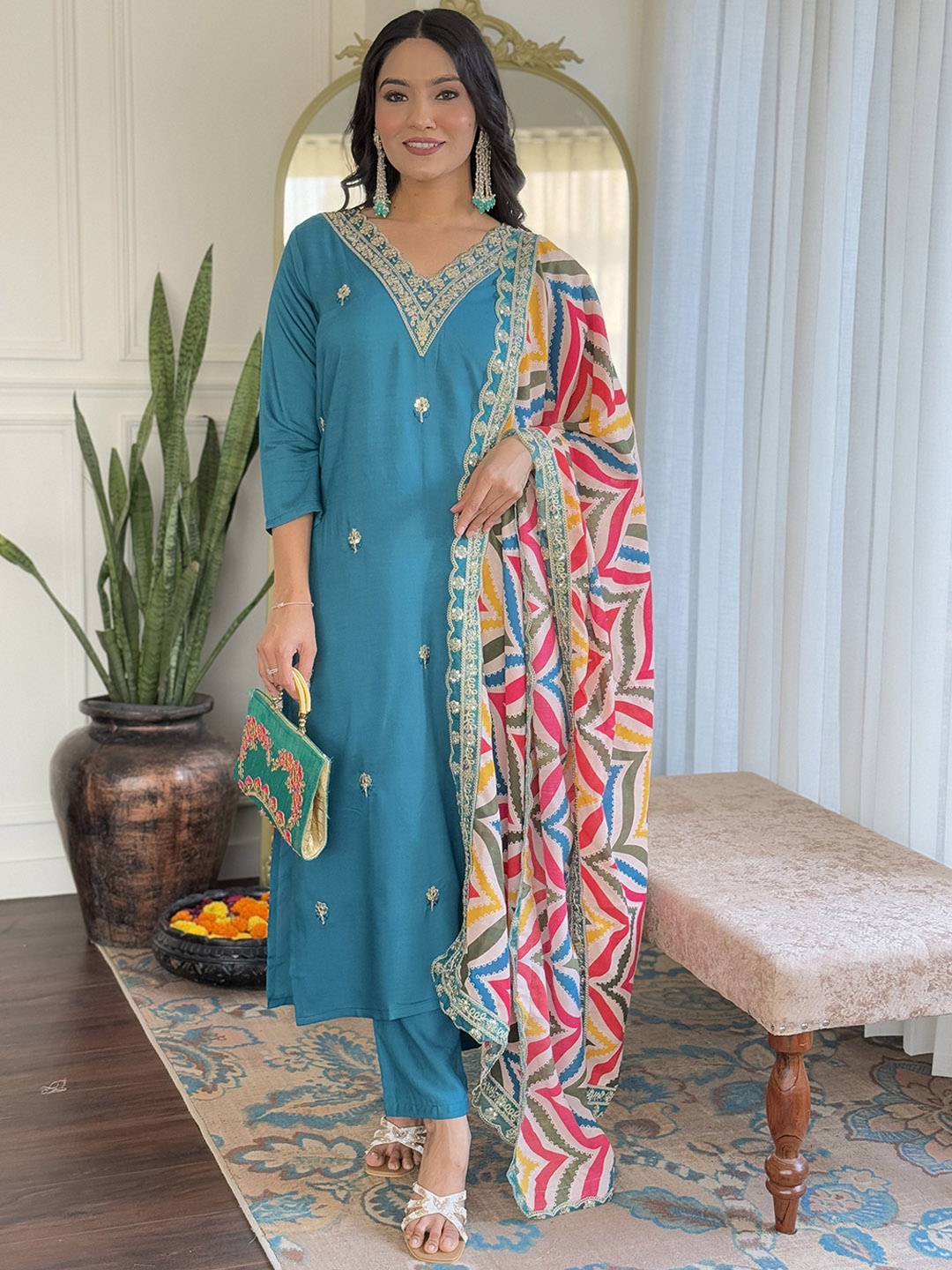 KALINI Ethnic Motifs Embroidered Chanderi Silk Straight Kurta With Trousers And Dupatta, Turquoise blue
KALINI Ethnic Motifs Embroidered Chanderi Silk Straight Kurta With Trousers And Dupatta, Turquoise blue